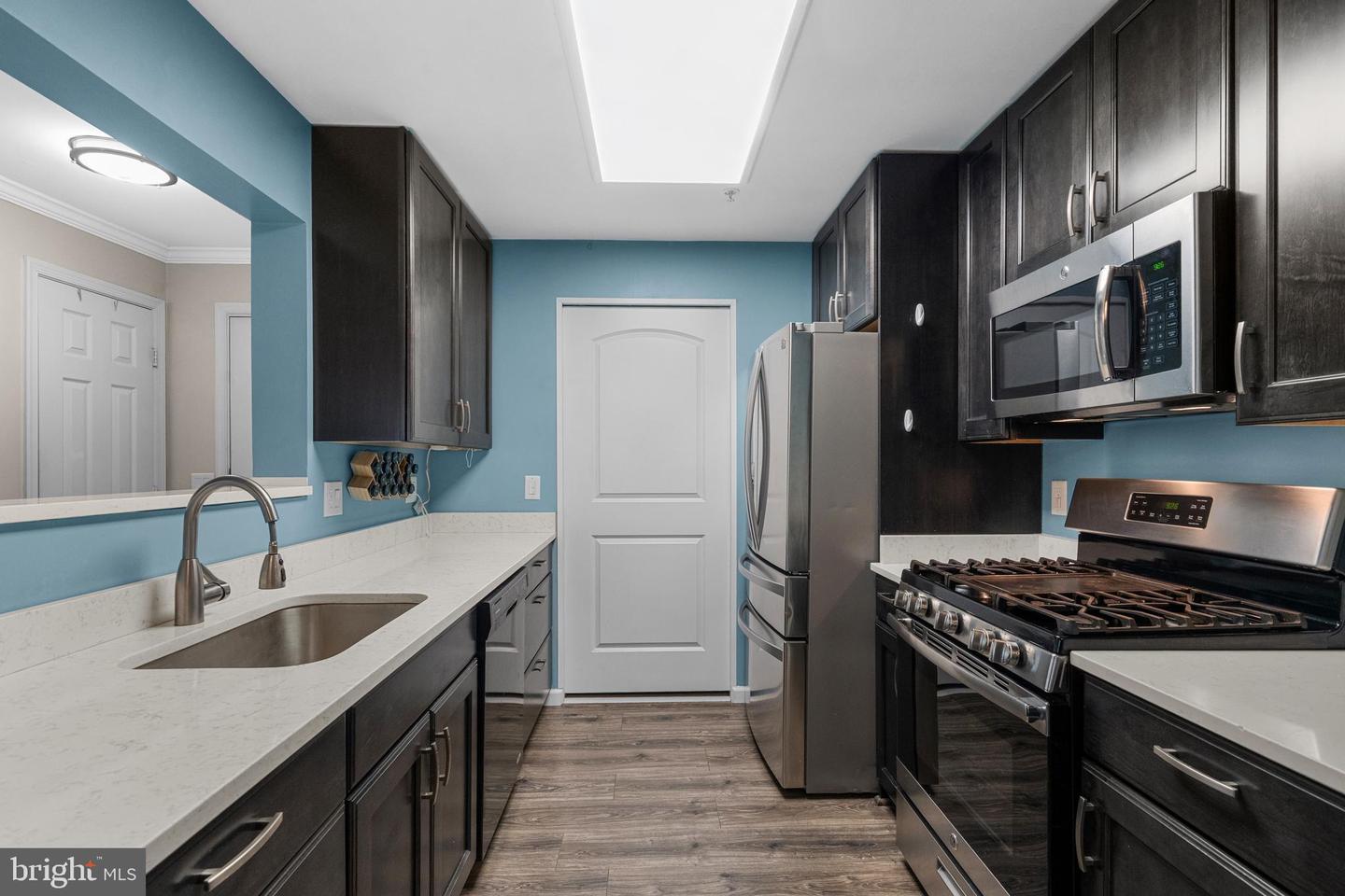 14150 CUDDY LOOP #302, WOODBRIDGE, Virginia 22193, 2 Bedrooms Bedrooms, 6 Rooms Rooms,2 BathroomsBathrooms,Residential,For sale,14150 CUDDY LOOP #302,VAPW2089574 MLS # VAPW2089574