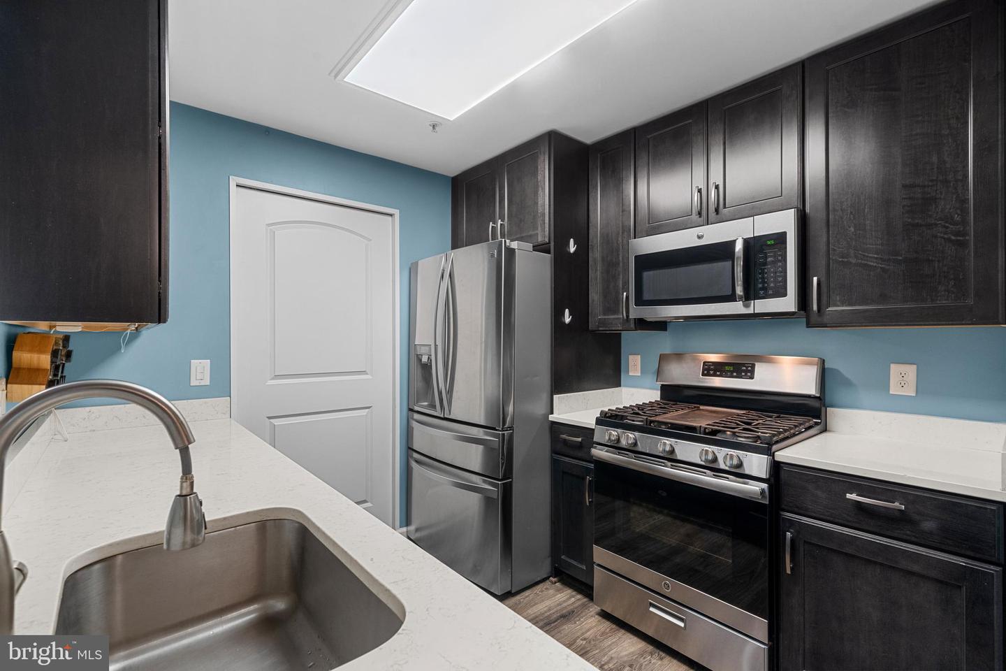 14150 CUDDY LOOP #302, WOODBRIDGE, Virginia 22193, 2 Bedrooms Bedrooms, 6 Rooms Rooms,2 BathroomsBathrooms,Residential,For sale,14150 CUDDY LOOP #302,VAPW2089574 MLS # VAPW2089574