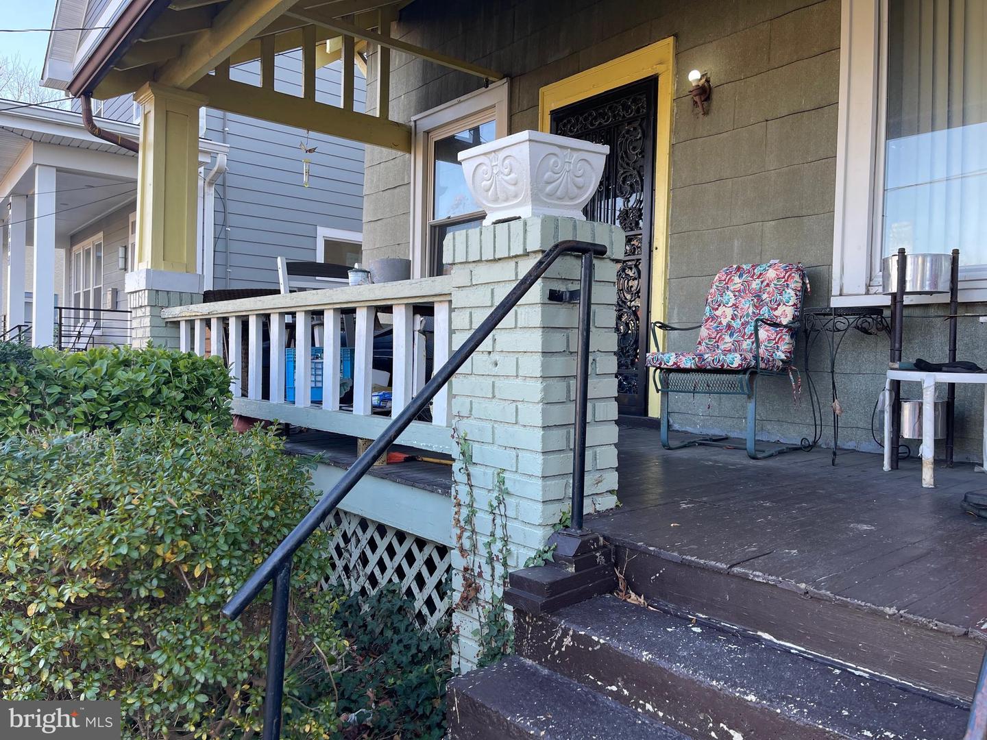 2605 MONROE ST NE, WASHINGTON, District Of Columbia 20018, 3 Bedrooms Bedrooms, ,1 BathroomBathrooms,Residential,For sale,2605 MONROE ST NE,DCDC2189922 MLS # DCDC2189922