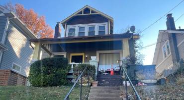 2605 MONROE ST NE, WASHINGTON, District Of Columbia 20018, 3 Bedrooms Bedrooms, ,1 BathroomBathrooms,Residential,For sale,2605 MONROE ST NE,DCDC2189922 MLS # DCDC2189922