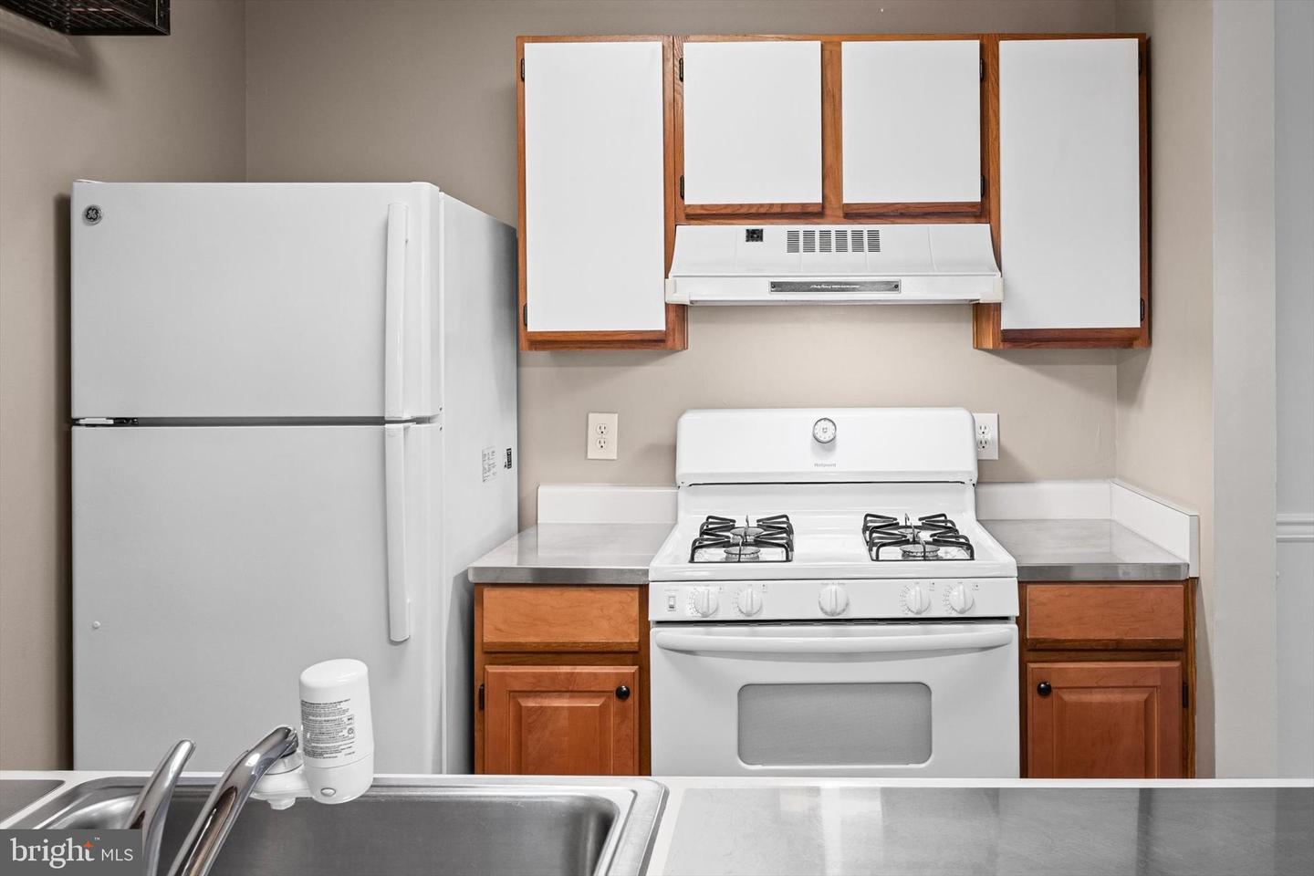 20960 TIMBER RIDGE TER #301, ASHBURN, Virginia 20147, 1 Bedroom Bedrooms, ,1 BathroomBathrooms,Residential,For sale,20960 TIMBER RIDGE TER #301,VALO2091316 MLS # VALO2091316