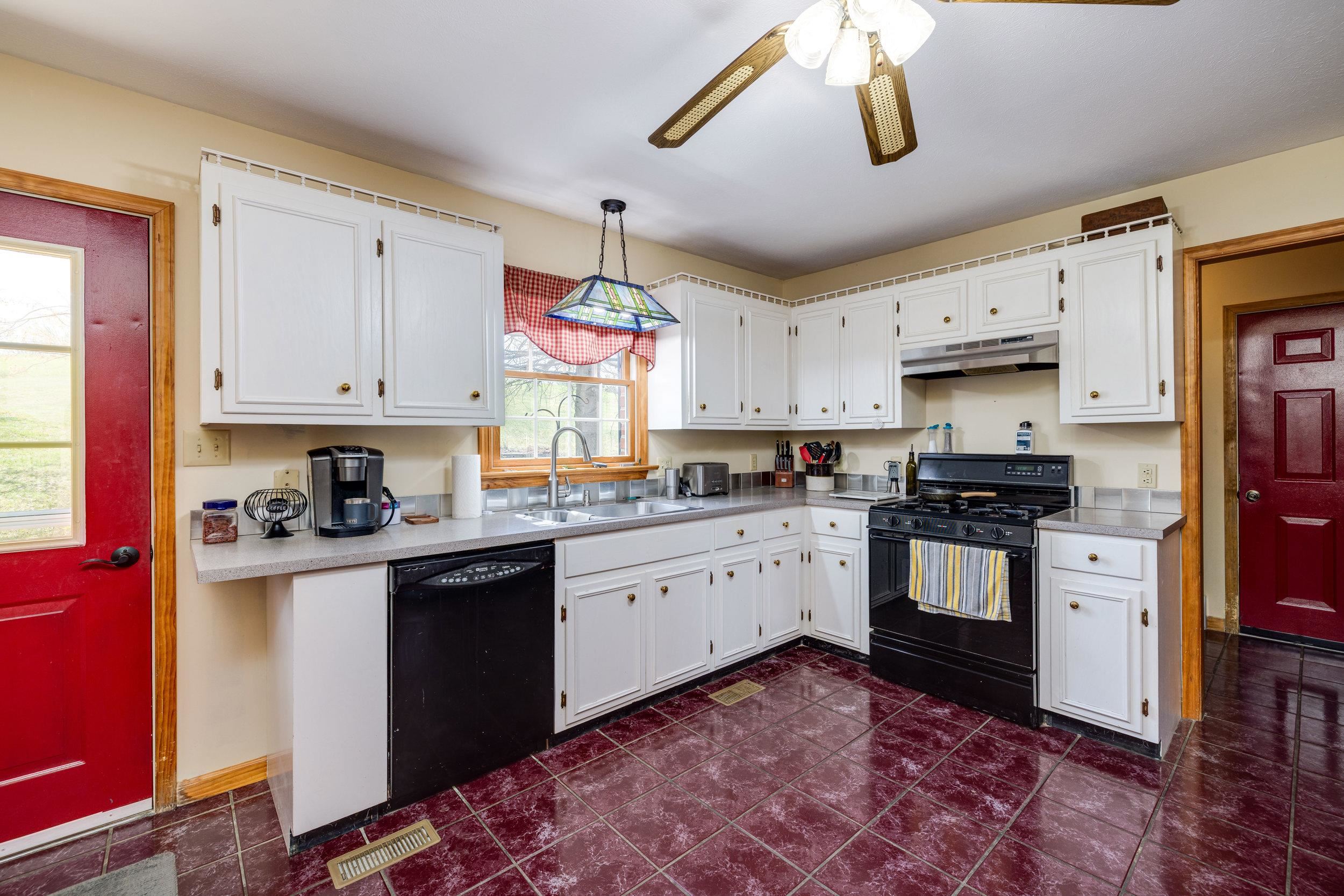 1699 MILL CREEK CROSSROADS, LURAY, Virginia 22835, 3 Bedrooms Bedrooms, ,2 BathroomsBathrooms,Residential,1699 MILL CREEK CROSSROADS,663968 MLS # 663968