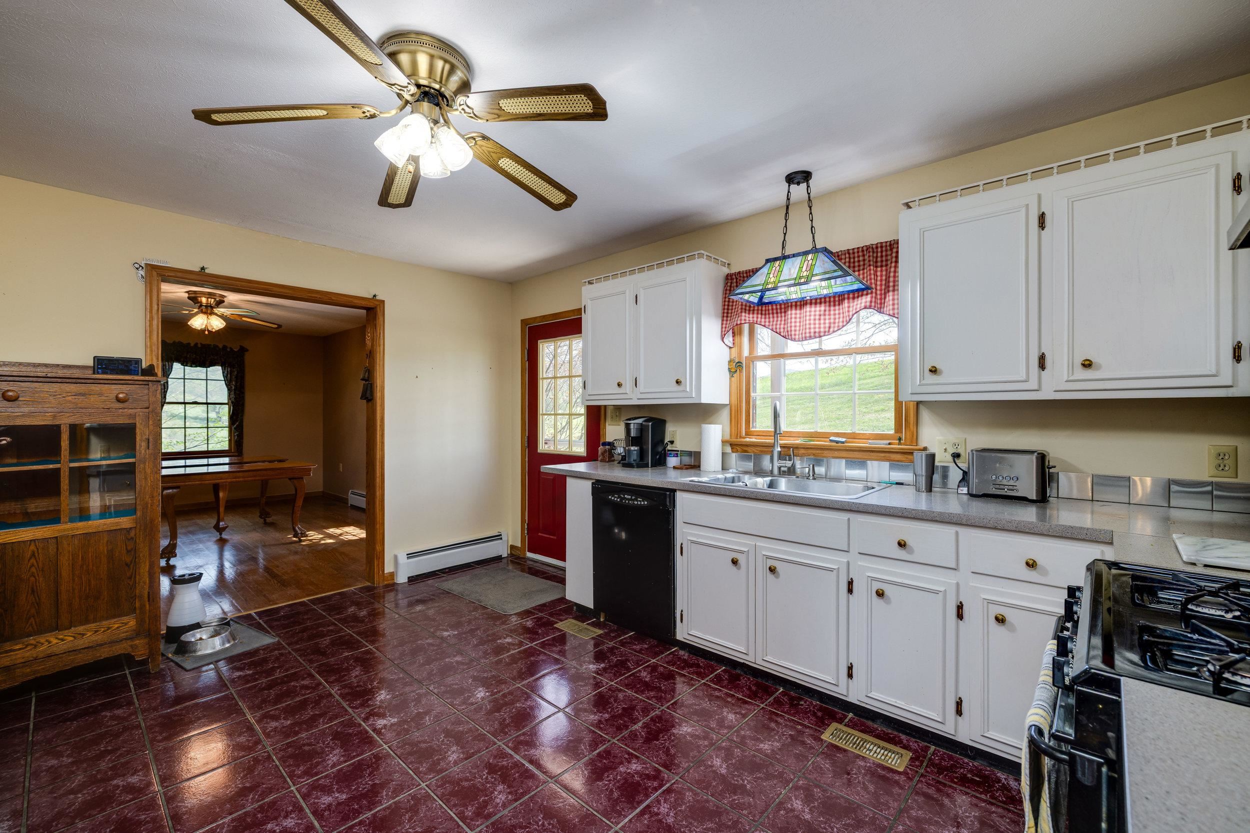 1699 MILL CREEK CROSSROADS, LURAY, Virginia 22835, 3 Bedrooms Bedrooms, ,2 BathroomsBathrooms,Residential,1699 MILL CREEK CROSSROADS,663968 MLS # 663968