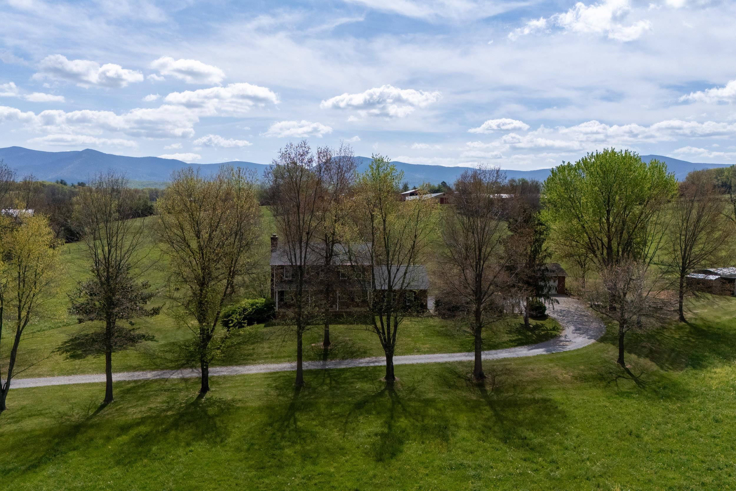 1699 MILL CREEK CROSSROADS, LURAY, Virginia 22835, 3 Bedrooms Bedrooms, ,2 BathroomsBathrooms,Residential,1699 MILL CREEK CROSSROADS,663968 MLS # 663968