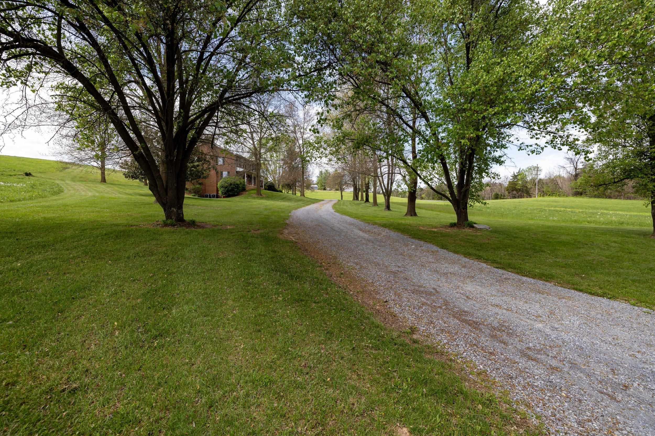 1699 MILL CREEK CROSSROADS, LURAY, Virginia 22835, 3 Bedrooms Bedrooms, ,2 BathroomsBathrooms,Residential,1699 MILL CREEK CROSSROADS,663968 MLS # 663968