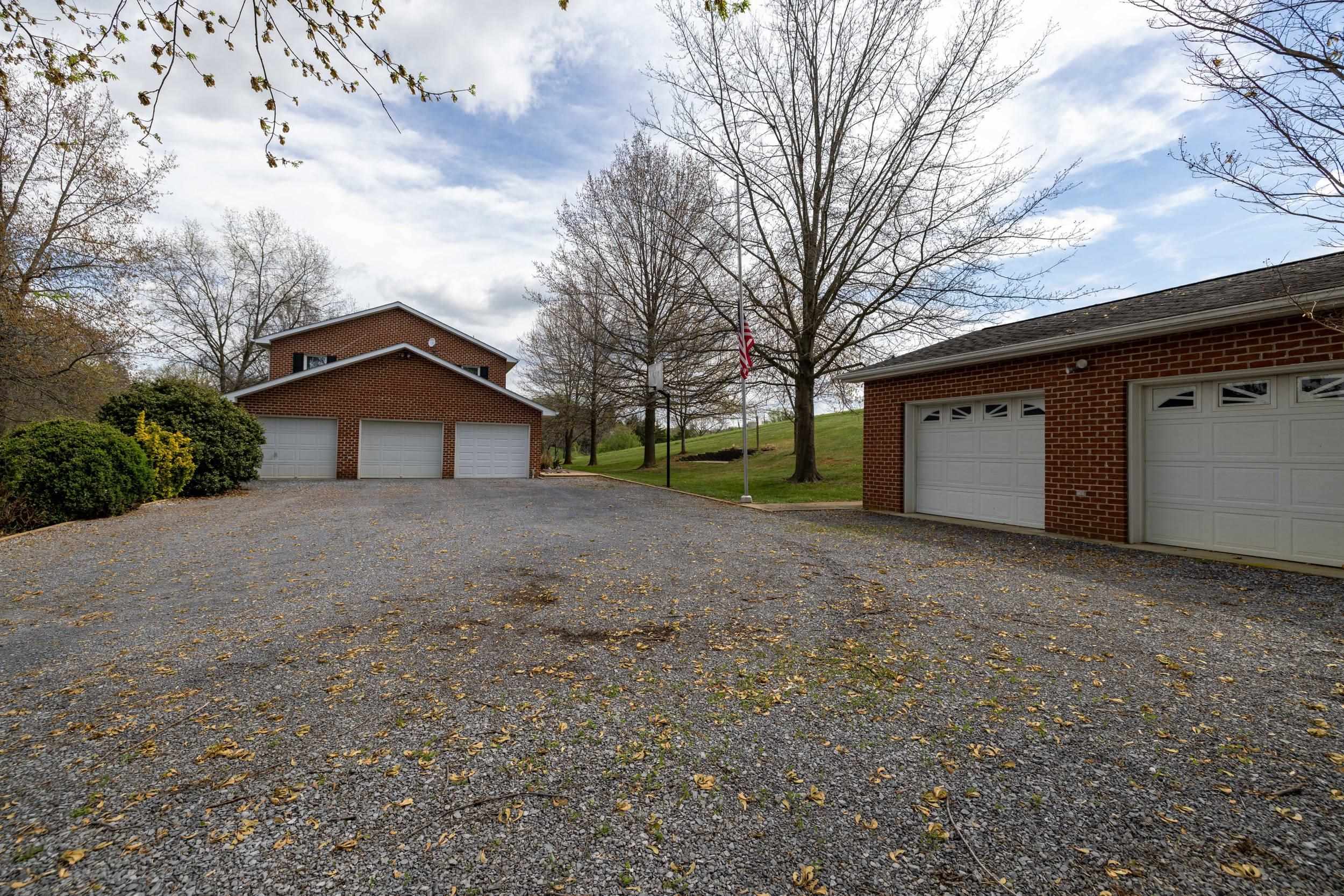 1699 MILL CREEK CROSSROADS, LURAY, Virginia 22835, 3 Bedrooms Bedrooms, ,2 BathroomsBathrooms,Residential,1699 MILL CREEK CROSSROADS,663968 MLS # 663968