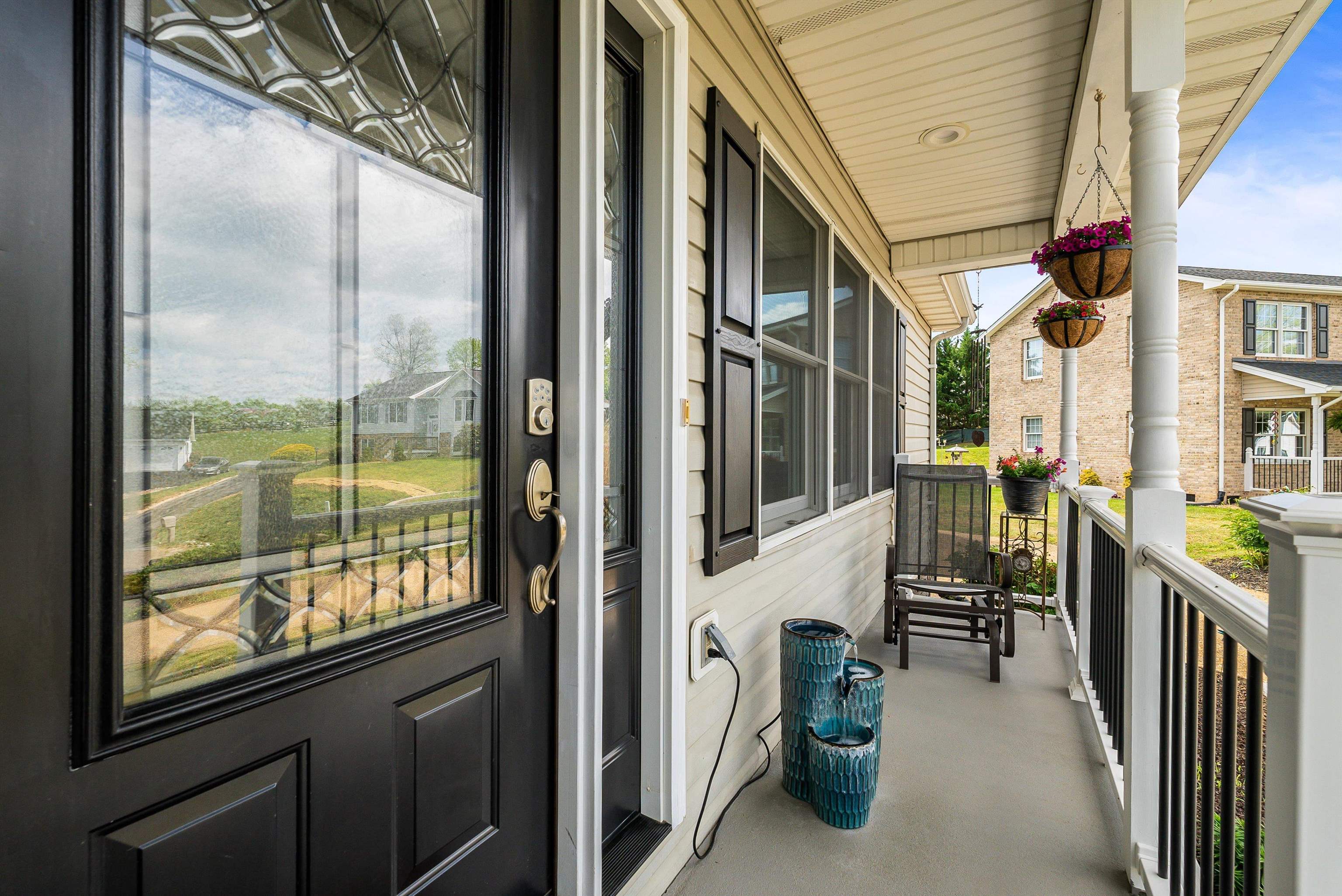 239 WINDSONG HILLS DR, ELKTON, Virginia 22827, 4 Bedrooms Bedrooms, ,3 BathroomsBathrooms,Residential,239 WINDSONG HILLS DR,663975 MLS # 663975