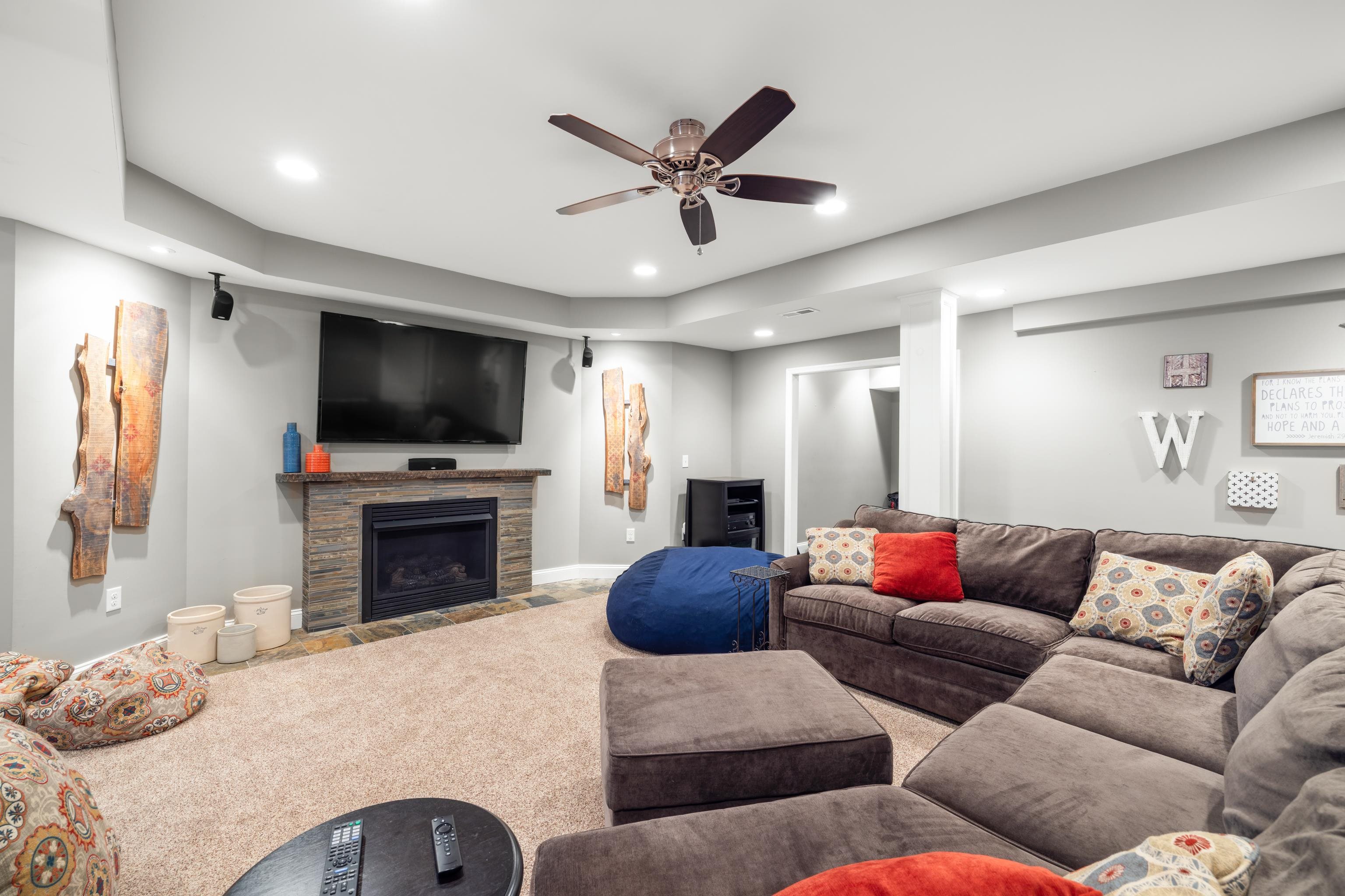 3211 DANBURY CT, ROCKINGHAM, Virginia 22801, 5 Bedrooms Bedrooms, ,4 BathroomsBathrooms,Residential,3211 DANBURY CT,663985 MLS # 663985