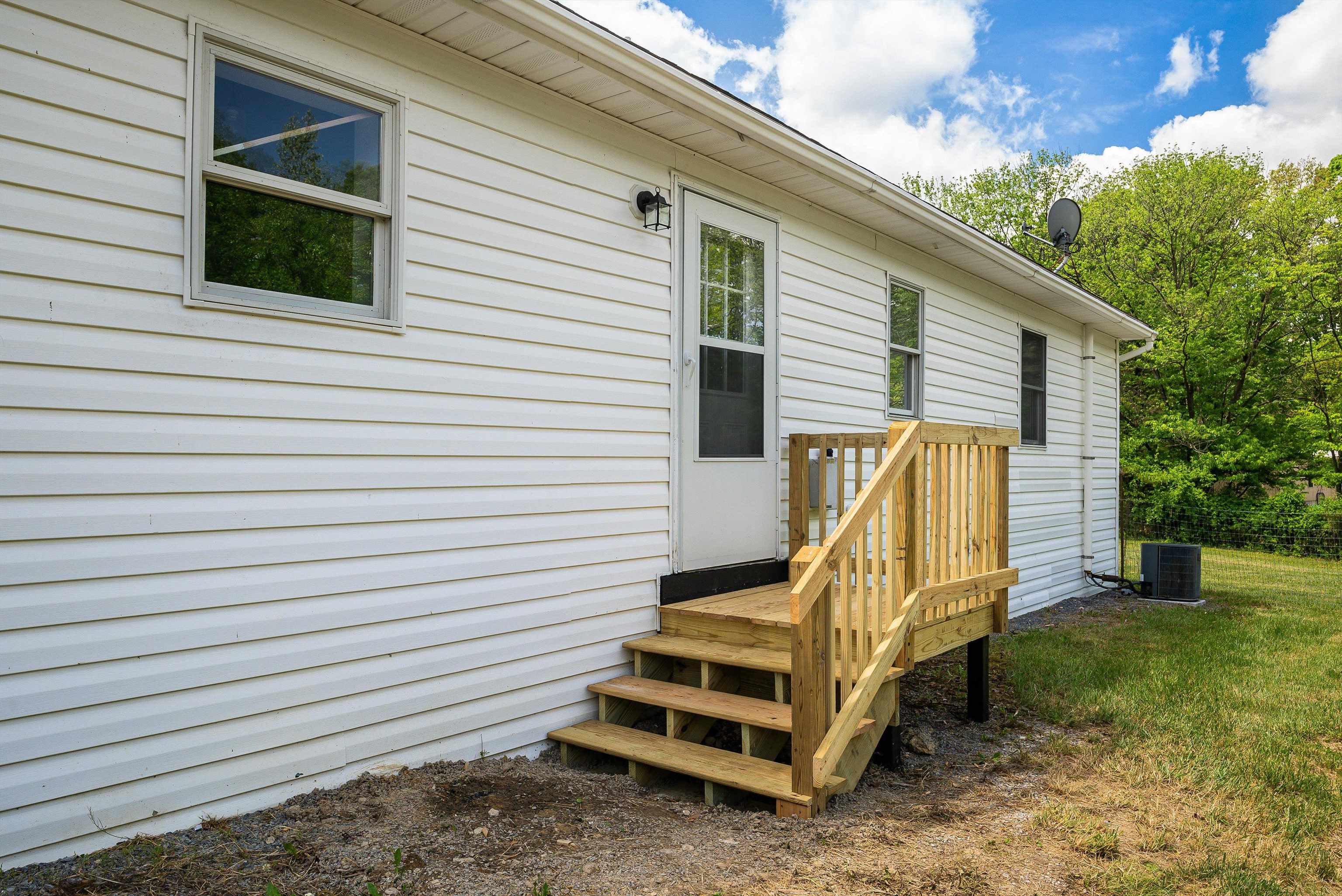 1173 RIDGE VIEW LN, SHENANDOAH, Virginia 22849, 3 Bedrooms Bedrooms, ,2 BathroomsBathrooms,Residential,1173 RIDGE VIEW LN,663987 MLS # 663987