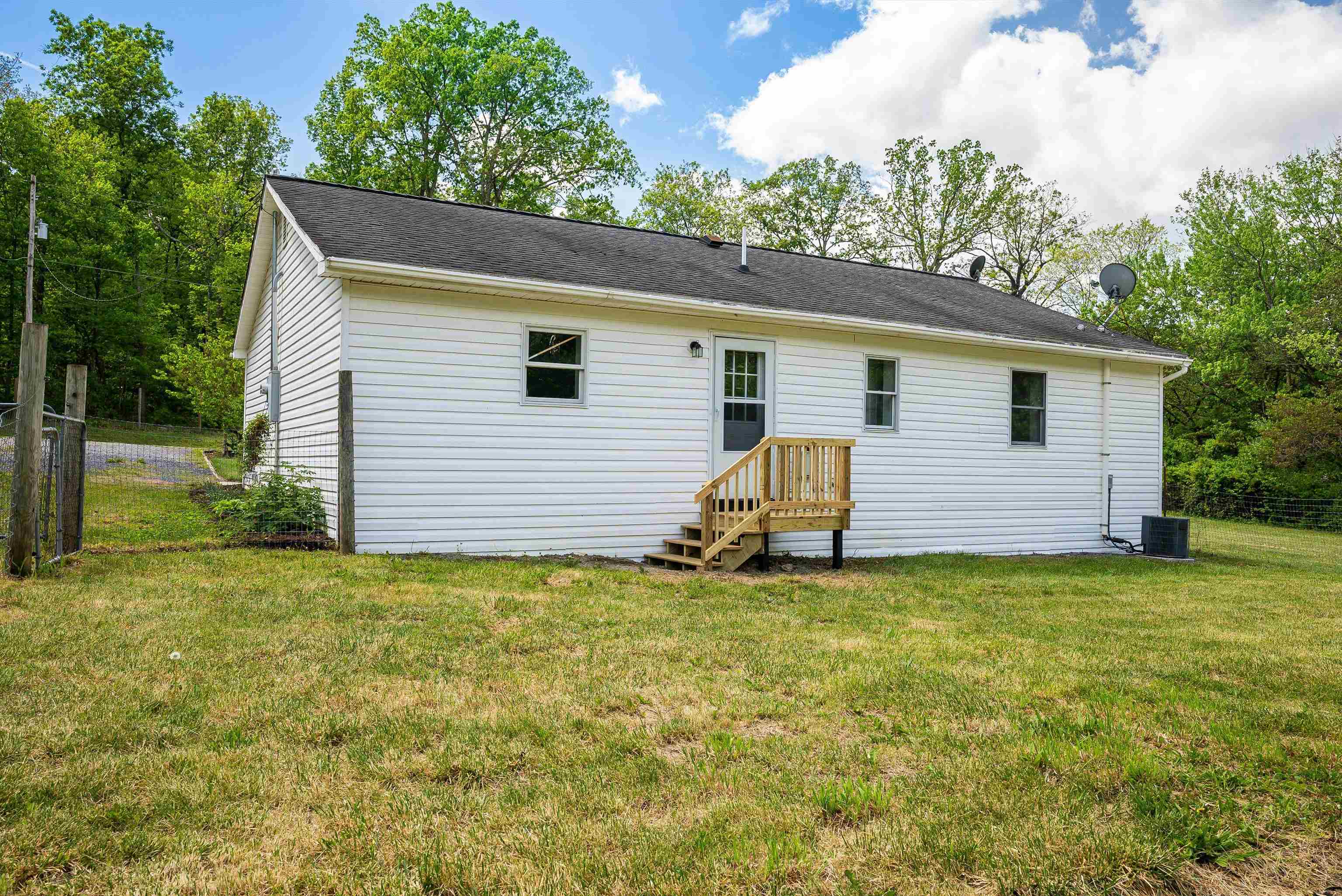 1173 RIDGE VIEW LN, SHENANDOAH, Virginia 22849, 3 Bedrooms Bedrooms, ,2 BathroomsBathrooms,Residential,1173 RIDGE VIEW LN,663987 MLS # 663987