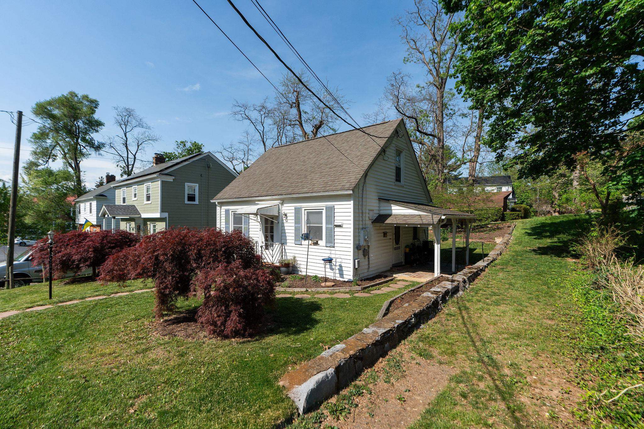 713 NORFOLK AVE, STAUNTON, Virginia 24401, 3 Bedrooms Bedrooms, ,1 BathroomBathrooms,Residential,713 NORFOLK AVE,663988 MLS # 663988