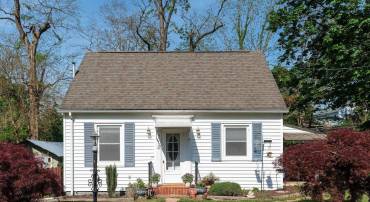 713 NORFOLK AVE, STAUNTON, Virginia 24401, 3 Bedrooms Bedrooms, ,1 BathroomBathrooms,Residential,713 NORFOLK AVE,663988 MLS # 663988