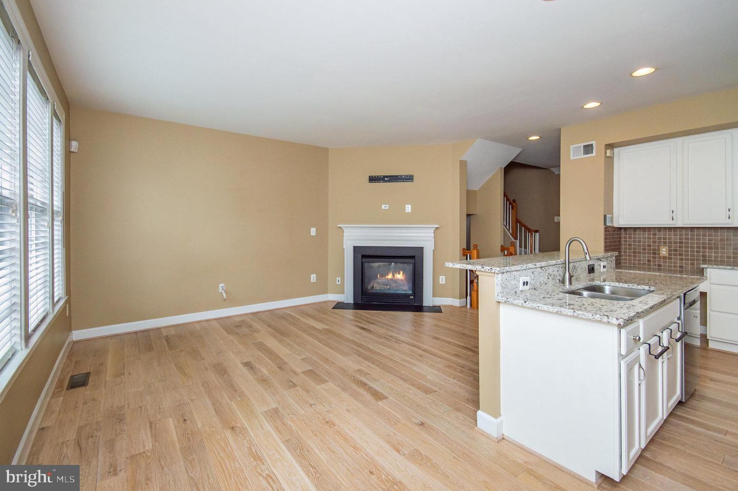 709 BELMONT BAY DR, WOODBRIDGE, Virginia 22191, 3 Bedrooms Bedrooms, ,3 BathroomsBathrooms,Residential,For sale,709 BELMONT BAY DR,VAPW2090182 MLS # VAPW2090182