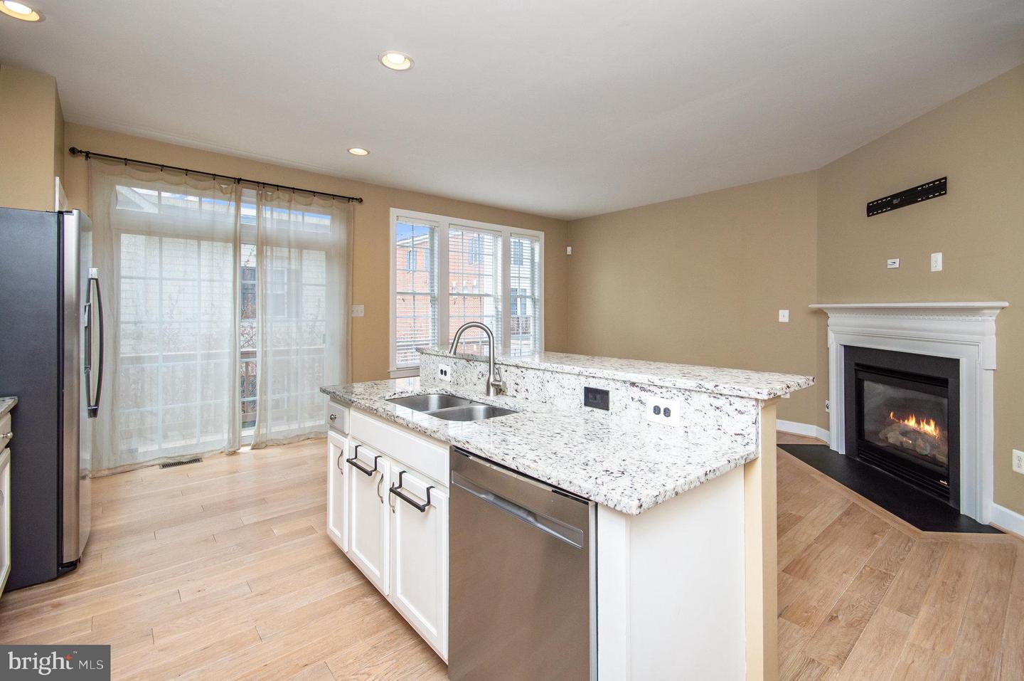709 BELMONT BAY DR, WOODBRIDGE, Virginia 22191, 3 Bedrooms Bedrooms, ,3 BathroomsBathrooms,Residential,For sale,709 BELMONT BAY DR,VAPW2090182 MLS # VAPW2090182
