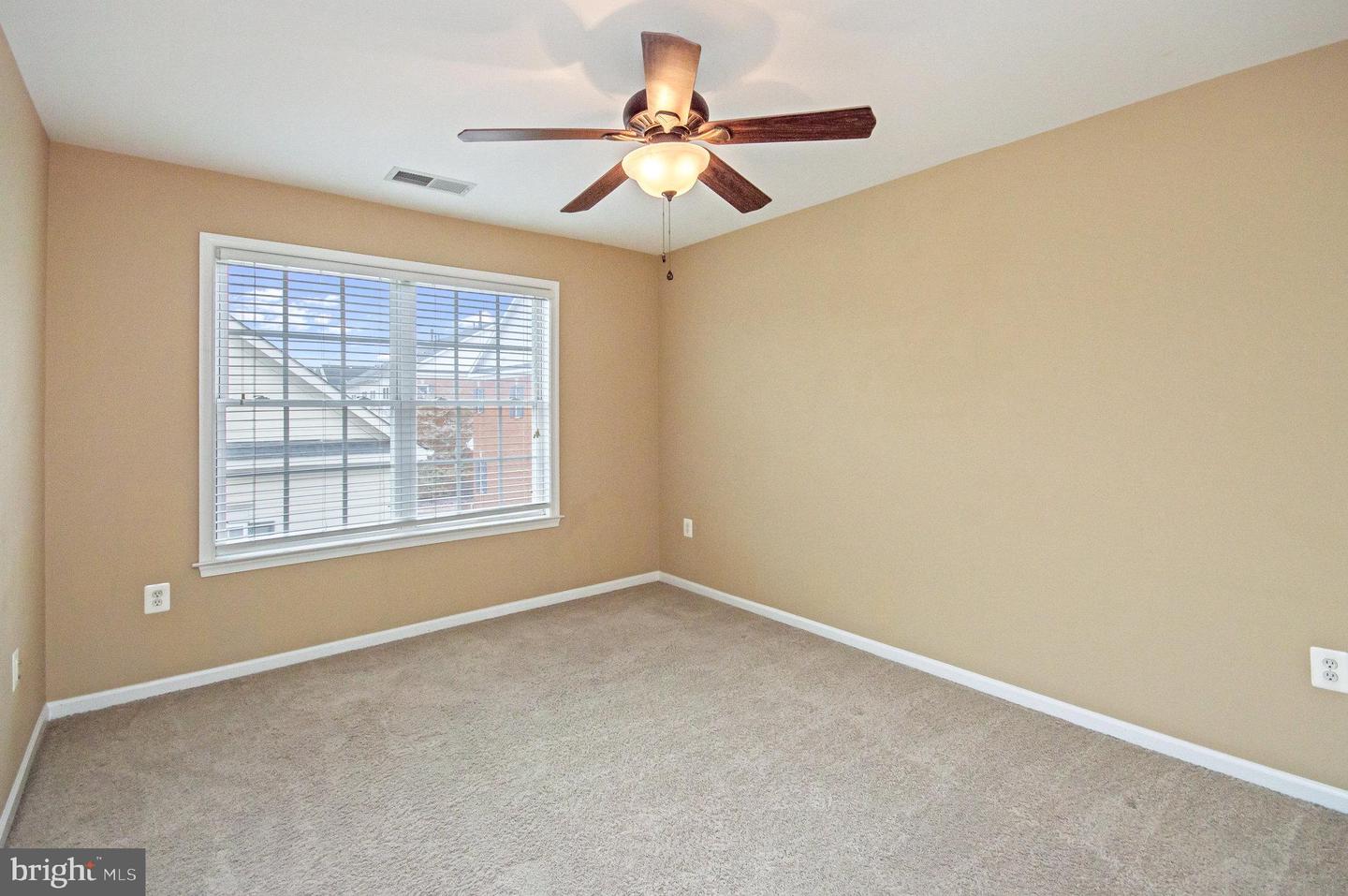 709 BELMONT BAY DR, WOODBRIDGE, Virginia 22191, 3 Bedrooms Bedrooms, ,3 BathroomsBathrooms,Residential,For sale,709 BELMONT BAY DR,VAPW2090182 MLS # VAPW2090182