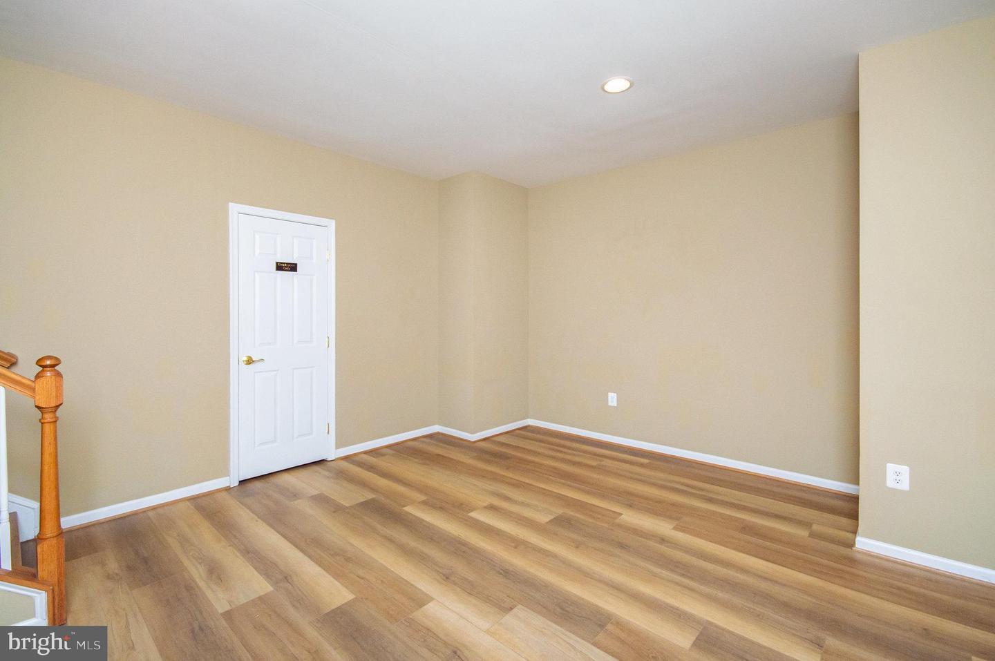 709 BELMONT BAY DR, WOODBRIDGE, Virginia 22191, 3 Bedrooms Bedrooms, ,3 BathroomsBathrooms,Residential,For sale,709 BELMONT BAY DR,VAPW2090182 MLS # VAPW2090182