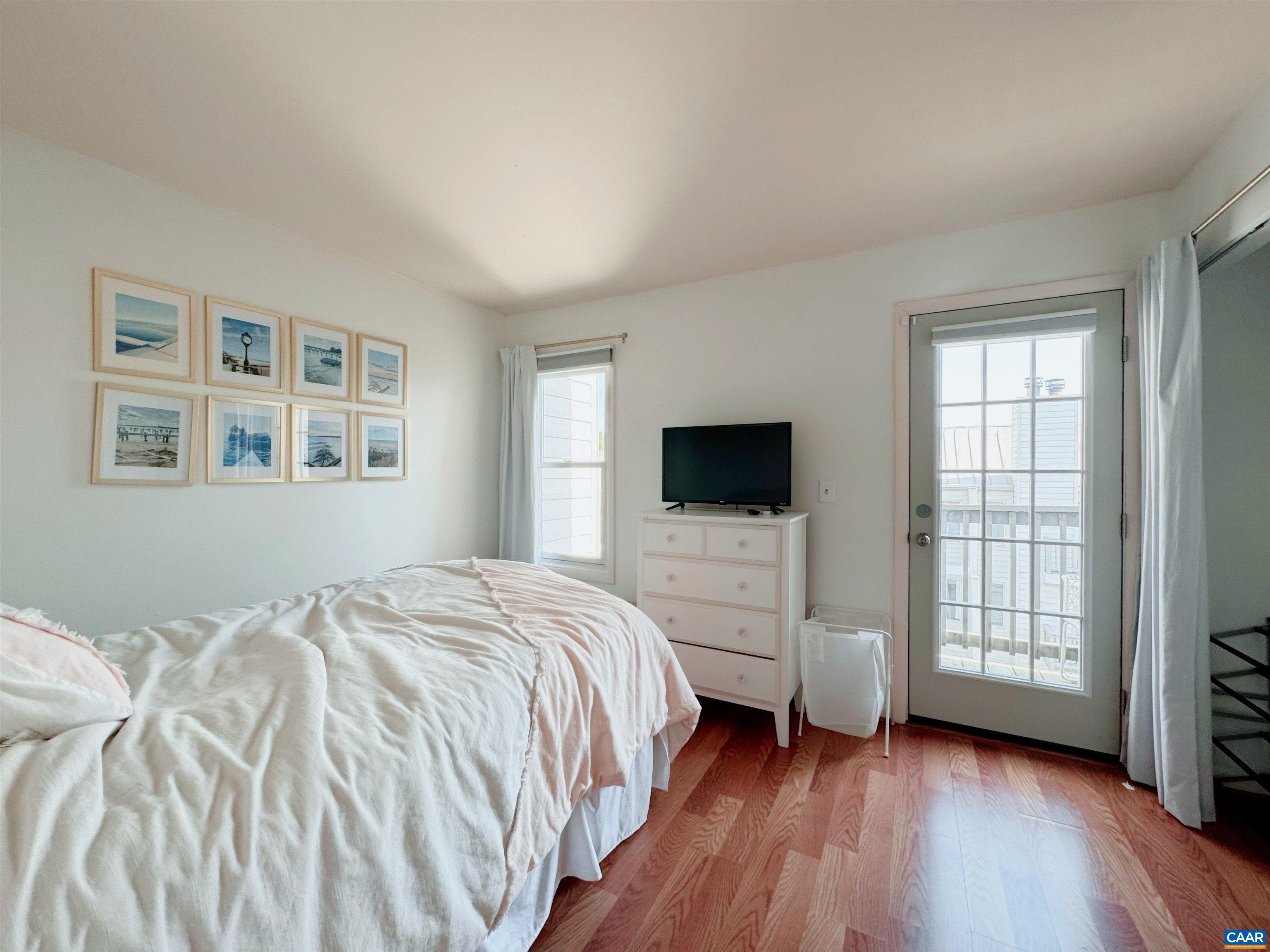 1305 WERTLAND ST, CHARLOTTESVILLE, Virginia 22903, 2 Bedrooms Bedrooms, ,2 BathroomsBathrooms,Residential,1305 WERTLAND ST,663995 MLS # 663995