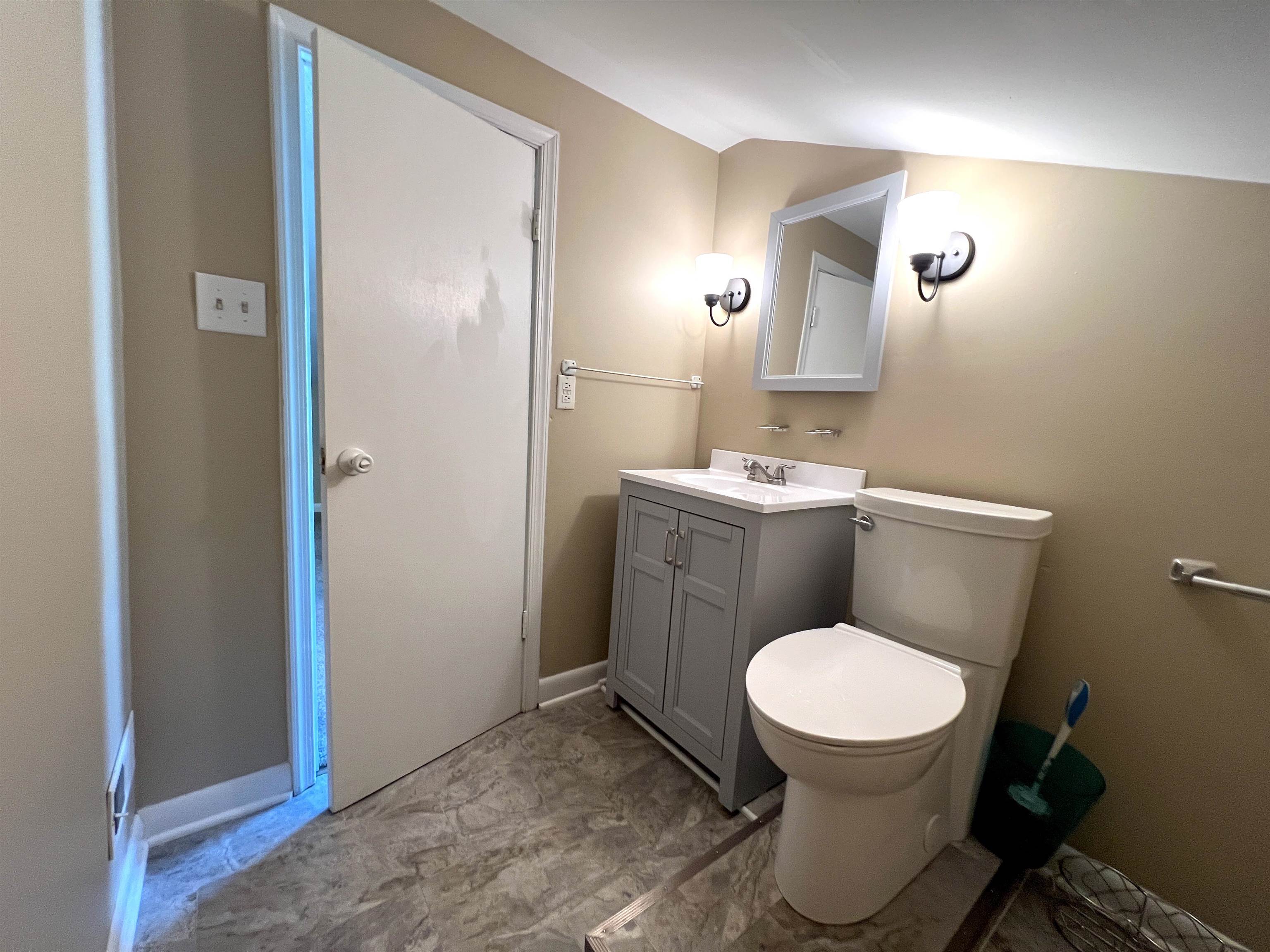 640 COLLICELLO ST, HARRISONBURG, Virginia 22802, 3 Bedrooms Bedrooms, ,1 BathroomBathrooms,Residential,640 COLLICELLO ST,663997 MLS # 663997