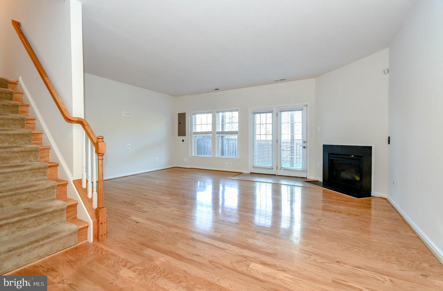 25065 GREEN MOUNTAIN TER, ALDIE, Virginia 20105, 3 Bedrooms Bedrooms, ,3 BathroomsBathrooms,Residential,For sale,25065 GREEN MOUNTAIN TER,VALO2091848 MLS # VALO2091848