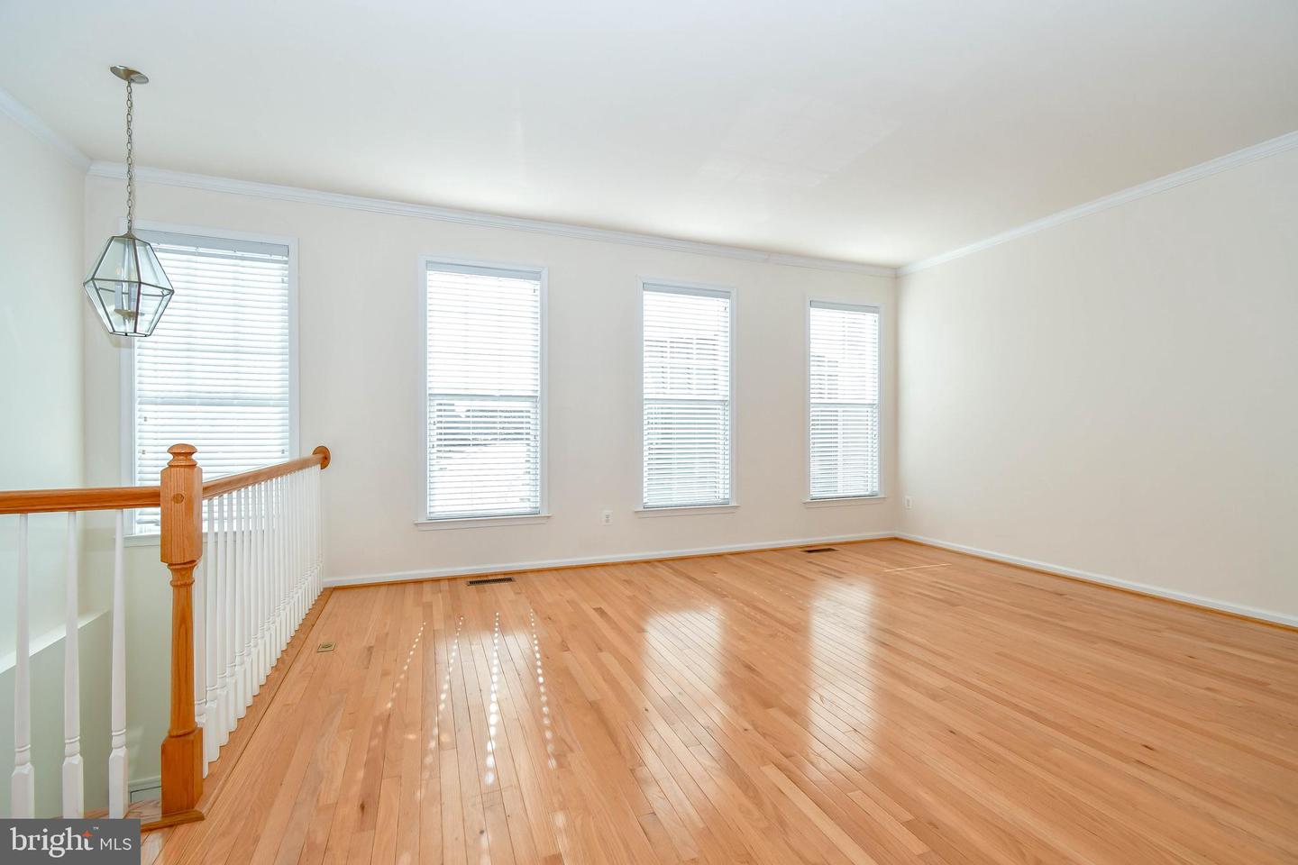 25065 GREEN MOUNTAIN TER, ALDIE, Virginia 20105, 3 Bedrooms Bedrooms, ,3 BathroomsBathrooms,Residential,For sale,25065 GREEN MOUNTAIN TER,VALO2091848 MLS # VALO2091848