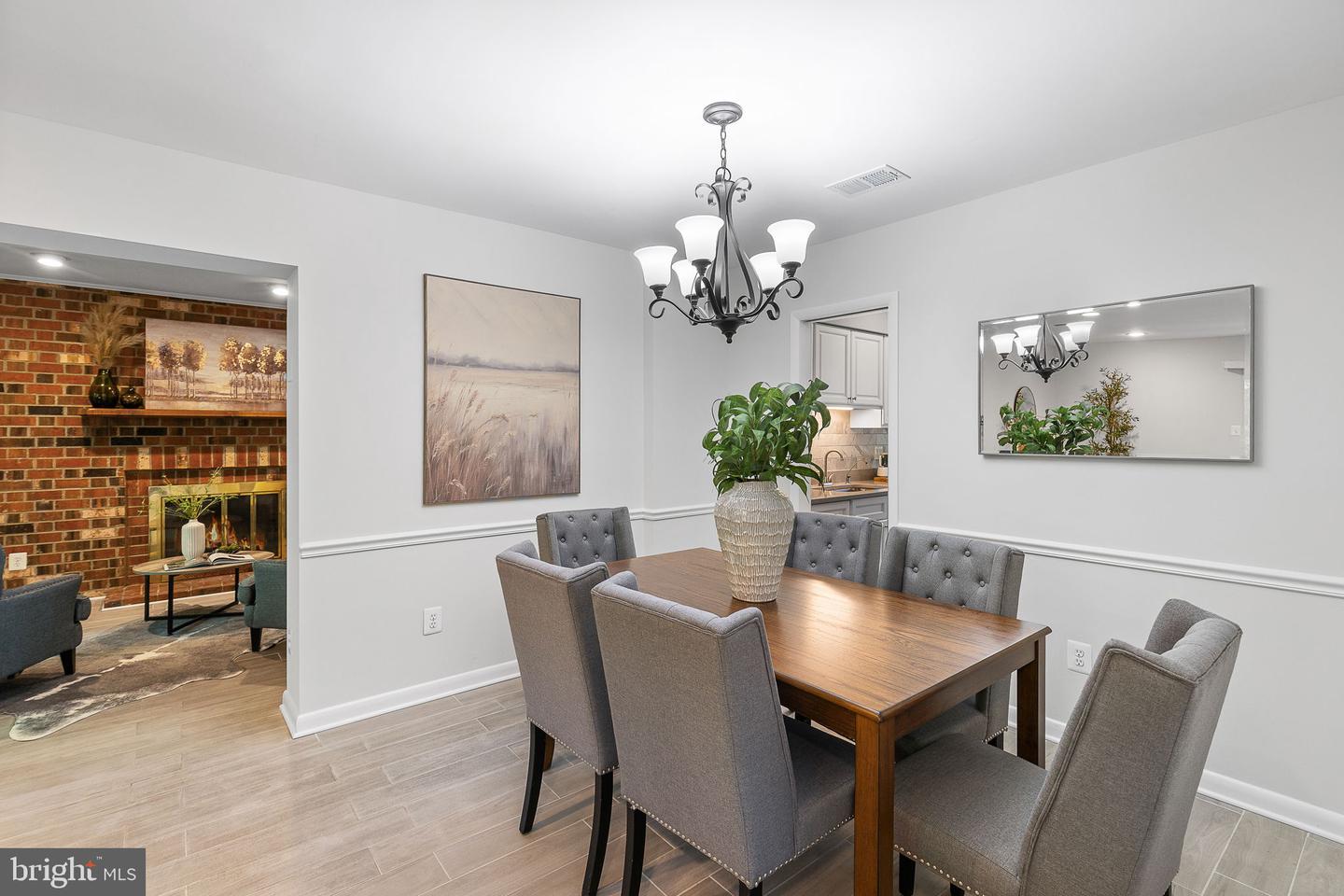 3834A-A STEPPES CT, FALLS CHURCH, Virginia 22041, 2 Bedrooms Bedrooms, ,2 BathroomsBathrooms,Residential,For sale,3834A-A STEPPES CT,VAFX2229482 MLS # VAFX2229482