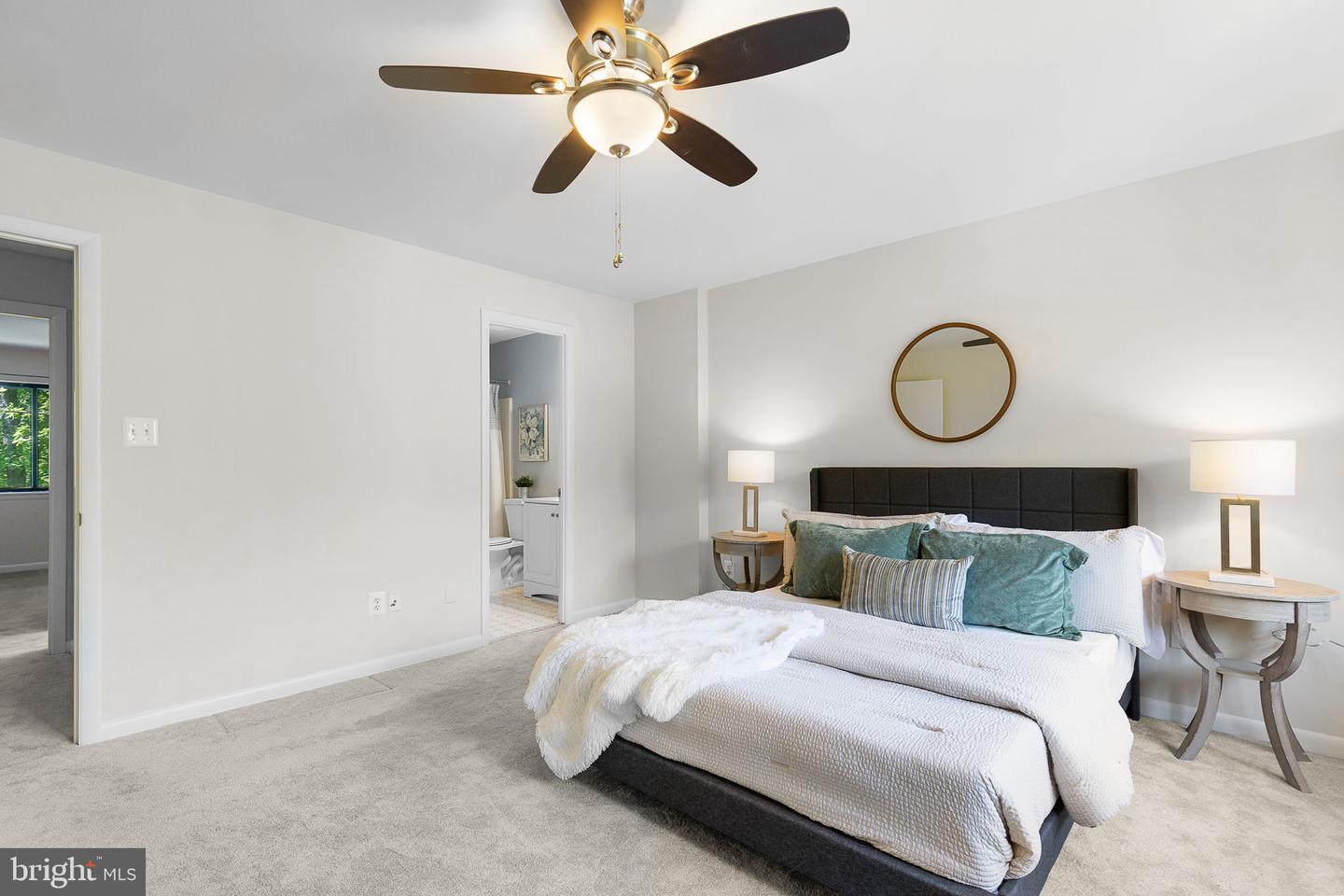 3834A-A STEPPES CT, FALLS CHURCH, Virginia 22041, 2 Bedrooms Bedrooms, ,2 BathroomsBathrooms,Residential,For sale,3834A-A STEPPES CT,VAFX2229482 MLS # VAFX2229482
