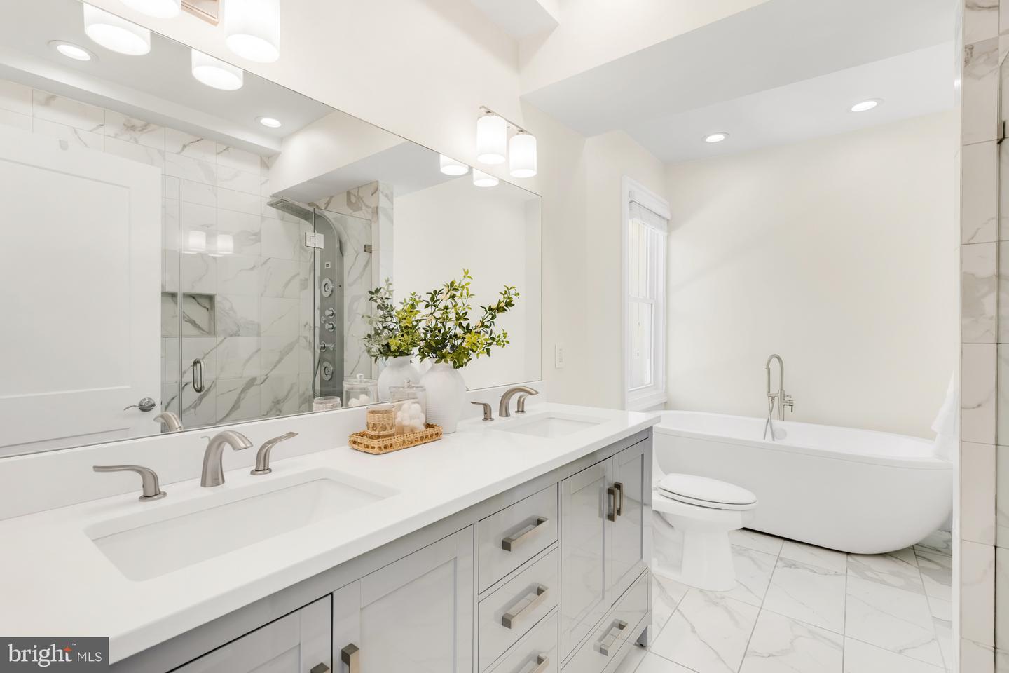 1202 DECATUR ST NW, WASHINGTON, District Of Columbia 20011, 5 Bedrooms Bedrooms, ,4 BathroomsBathrooms,Residential,For sale,1202 DECATUR ST NW,DCDC2191678 MLS # DCDC2191678