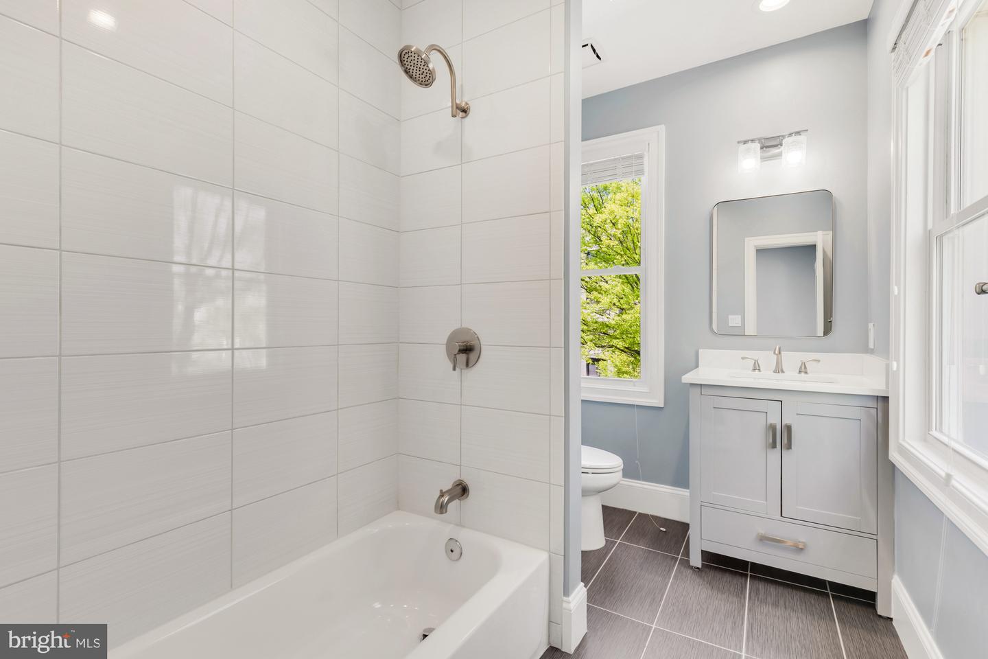 1202 DECATUR ST NW, WASHINGTON, District Of Columbia 20011, 5 Bedrooms Bedrooms, ,4 BathroomsBathrooms,Residential,For sale,1202 DECATUR ST NW,DCDC2191678 MLS # DCDC2191678