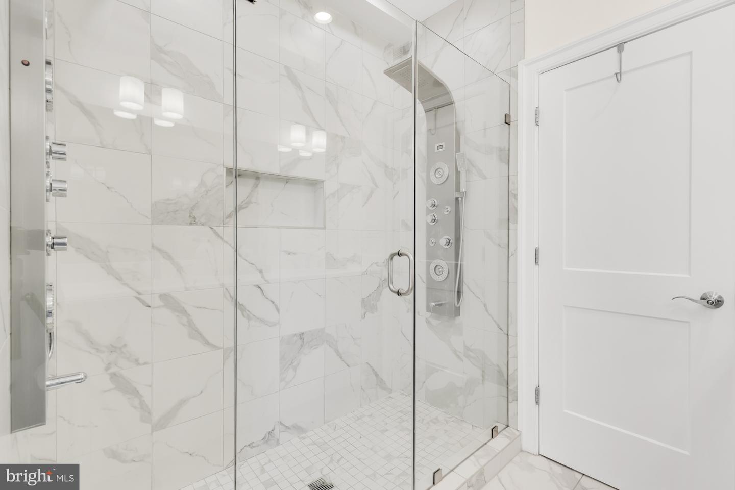 1202 DECATUR ST NW, WASHINGTON, District Of Columbia 20011, 5 Bedrooms Bedrooms, ,4 BathroomsBathrooms,Residential,For sale,1202 DECATUR ST NW,DCDC2191678 MLS # DCDC2191678