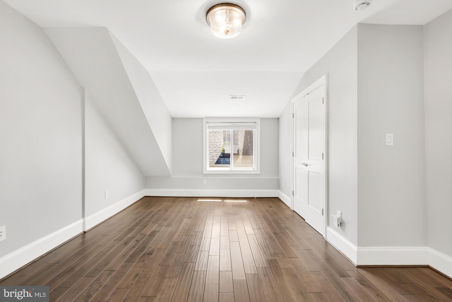 1202 DECATUR ST NW, WASHINGTON, District Of Columbia 20011, 5 Bedrooms Bedrooms, ,4 BathroomsBathrooms,Residential,For sale,1202 DECATUR ST NW,DCDC2191678 MLS # DCDC2191678