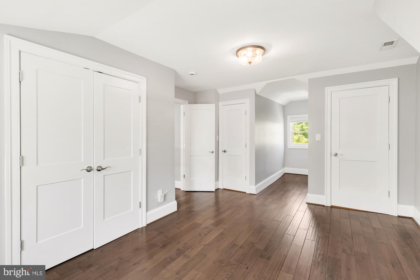 1202 DECATUR ST NW, WASHINGTON, District Of Columbia 20011, 5 Bedrooms Bedrooms, ,4 BathroomsBathrooms,Residential,For sale,1202 DECATUR ST NW,DCDC2191678 MLS # DCDC2191678