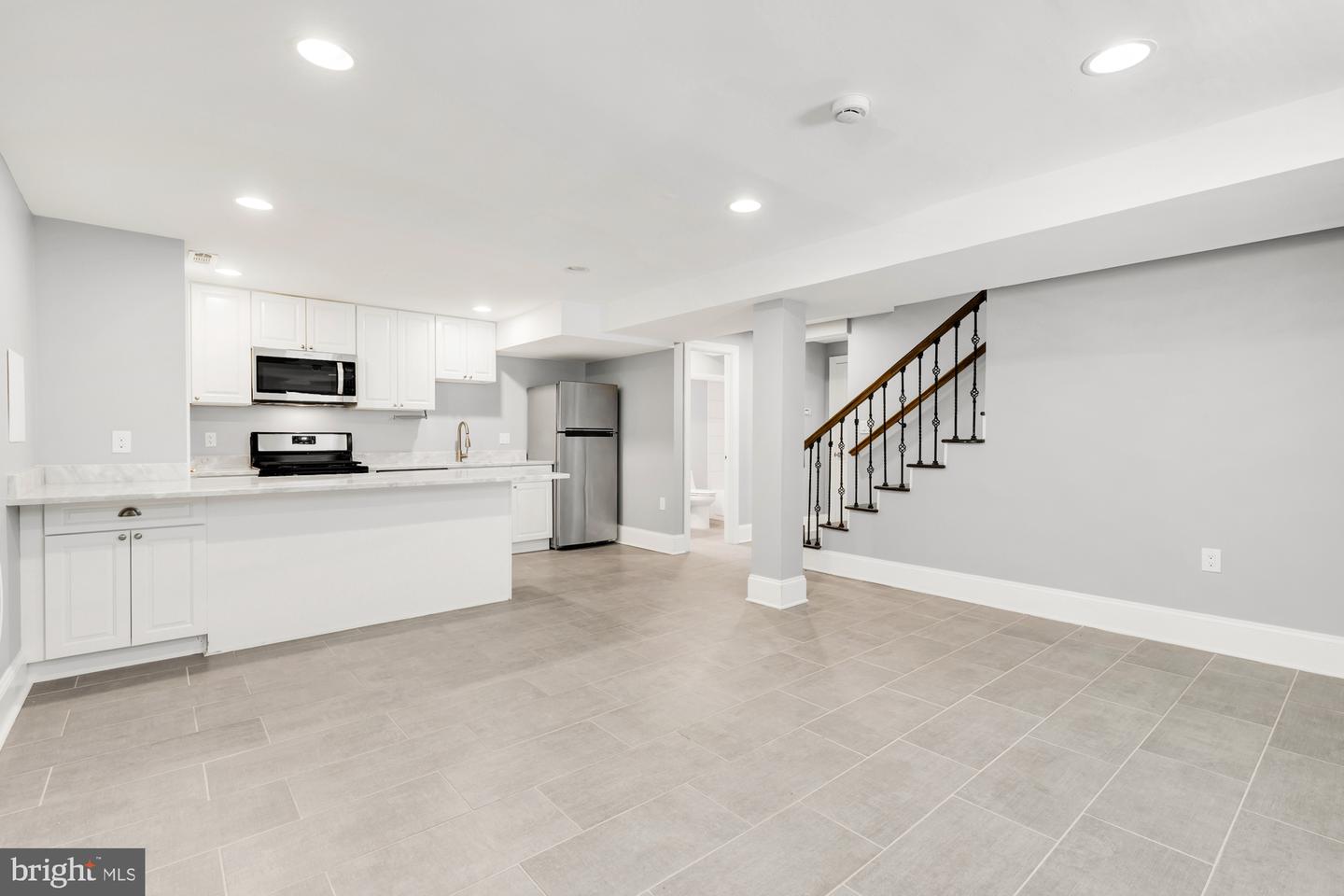 1202 DECATUR ST NW, WASHINGTON, District Of Columbia 20011, 5 Bedrooms Bedrooms, ,4 BathroomsBathrooms,Residential,For sale,1202 DECATUR ST NW,DCDC2191678 MLS # DCDC2191678