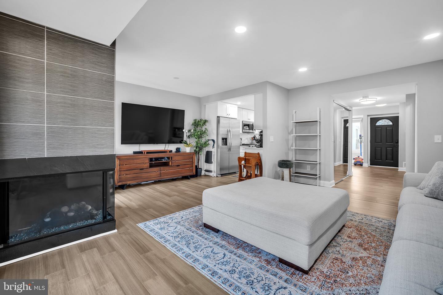 2357 GENERATION DR, RESTON, Virginia 20191, 4 Bedrooms Bedrooms, 4 Rooms Rooms,3 BathroomsBathrooms,Residential,For sale,2357 GENERATION DR,VAFX2229618 MLS # VAFX2229618