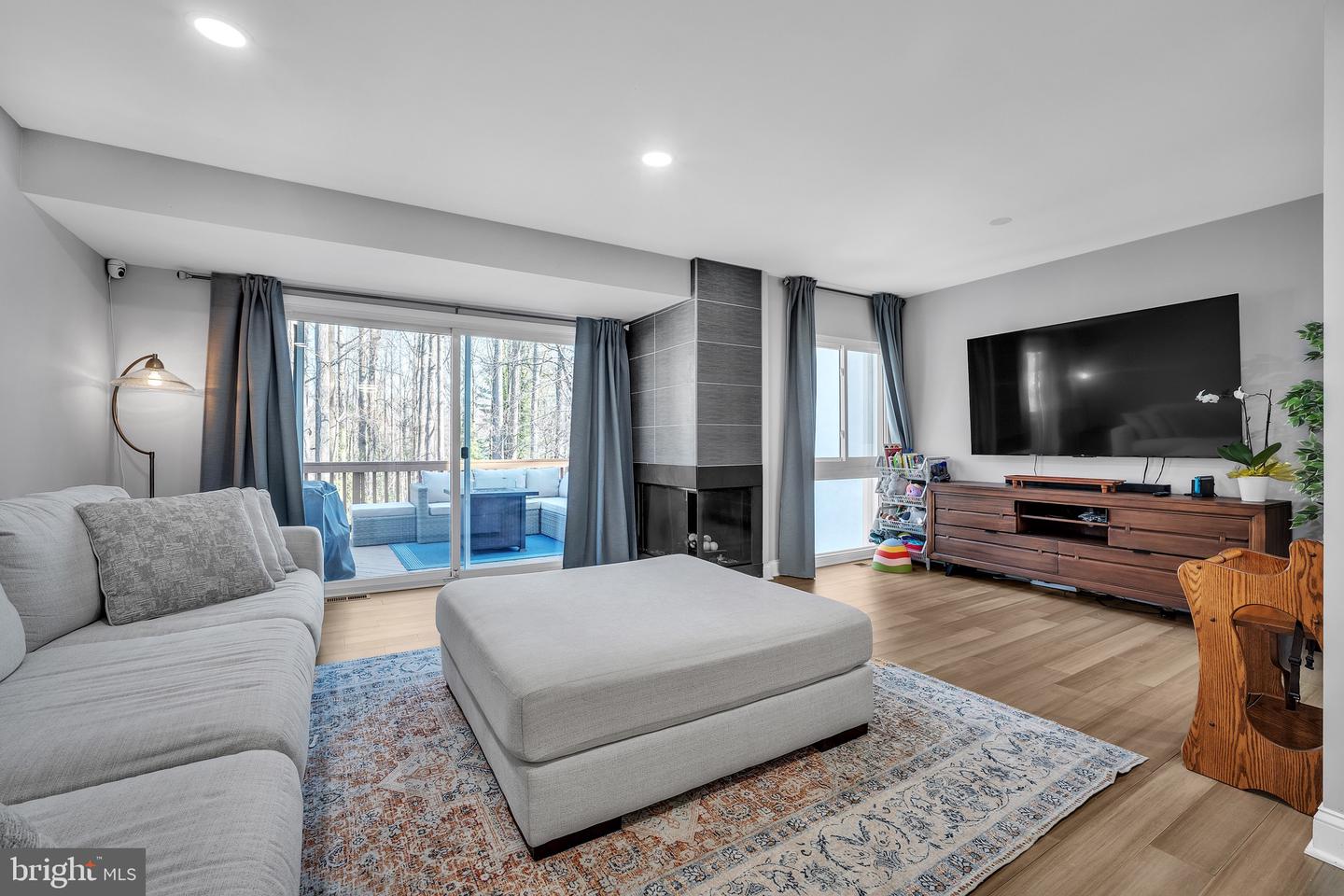 2357 GENERATION DR, RESTON, Virginia 20191, 4 Bedrooms Bedrooms, 4 Rooms Rooms,3 BathroomsBathrooms,Residential,For sale,2357 GENERATION DR,VAFX2229618 MLS # VAFX2229618