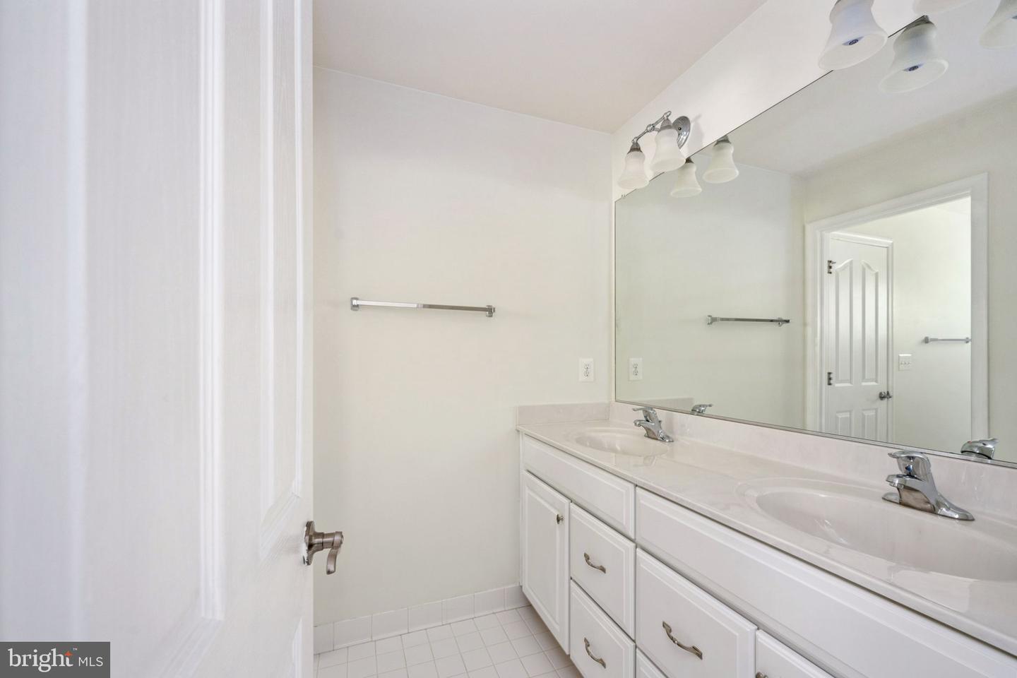 11 SMELTERS TRACE RD, STAFFORD, Virginia 22554, 8 Bedrooms Bedrooms, ,5 BathroomsBathrooms,Residential,For sale,11 SMELTERS TRACE RD,VAST2037150 MLS # VAST2037150