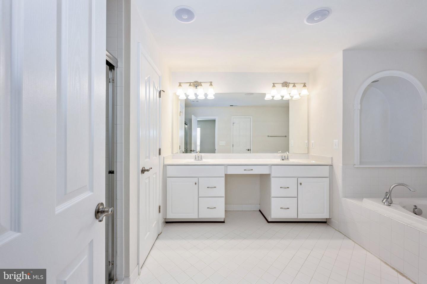 11 SMELTERS TRACE RD, STAFFORD, Virginia 22554, 8 Bedrooms Bedrooms, ,5 BathroomsBathrooms,Residential,For sale,11 SMELTERS TRACE RD,VAST2037150 MLS # VAST2037150