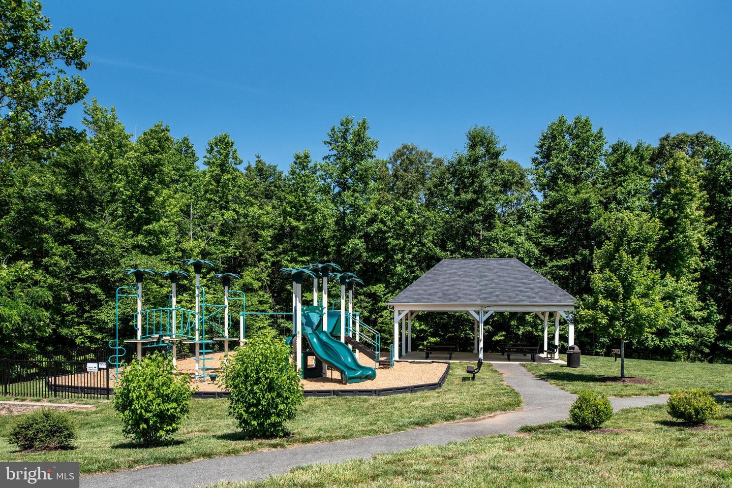 11 SMELTERS TRACE RD, STAFFORD, Virginia 22554, 8 Bedrooms Bedrooms, ,5 BathroomsBathrooms,Residential,For sale,11 SMELTERS TRACE RD,VAST2037150 MLS # VAST2037150