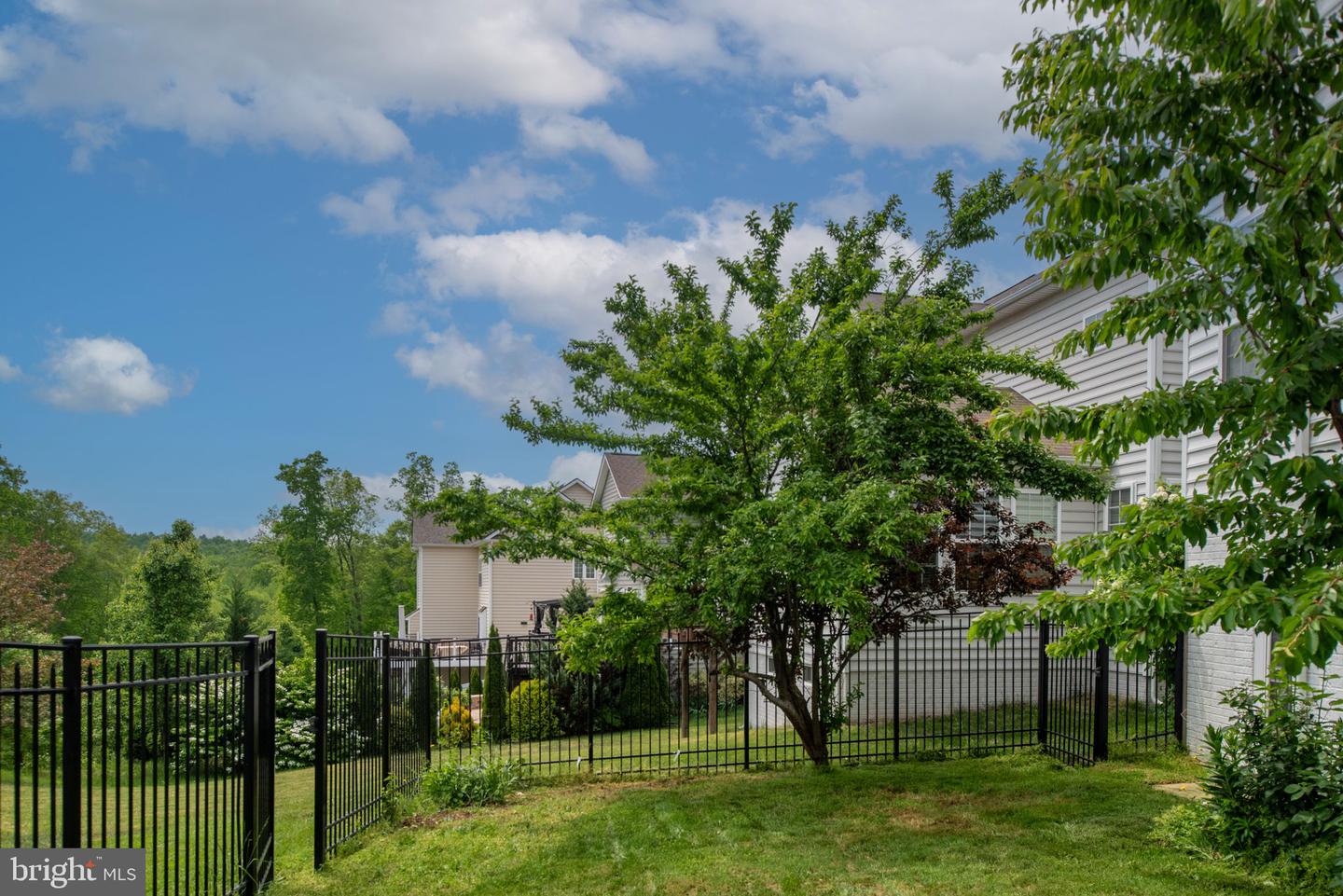 11 SMELTERS TRACE RD, STAFFORD, Virginia 22554, 8 Bedrooms Bedrooms, ,5 BathroomsBathrooms,Residential,For sale,11 SMELTERS TRACE RD,VAST2037150 MLS # VAST2037150