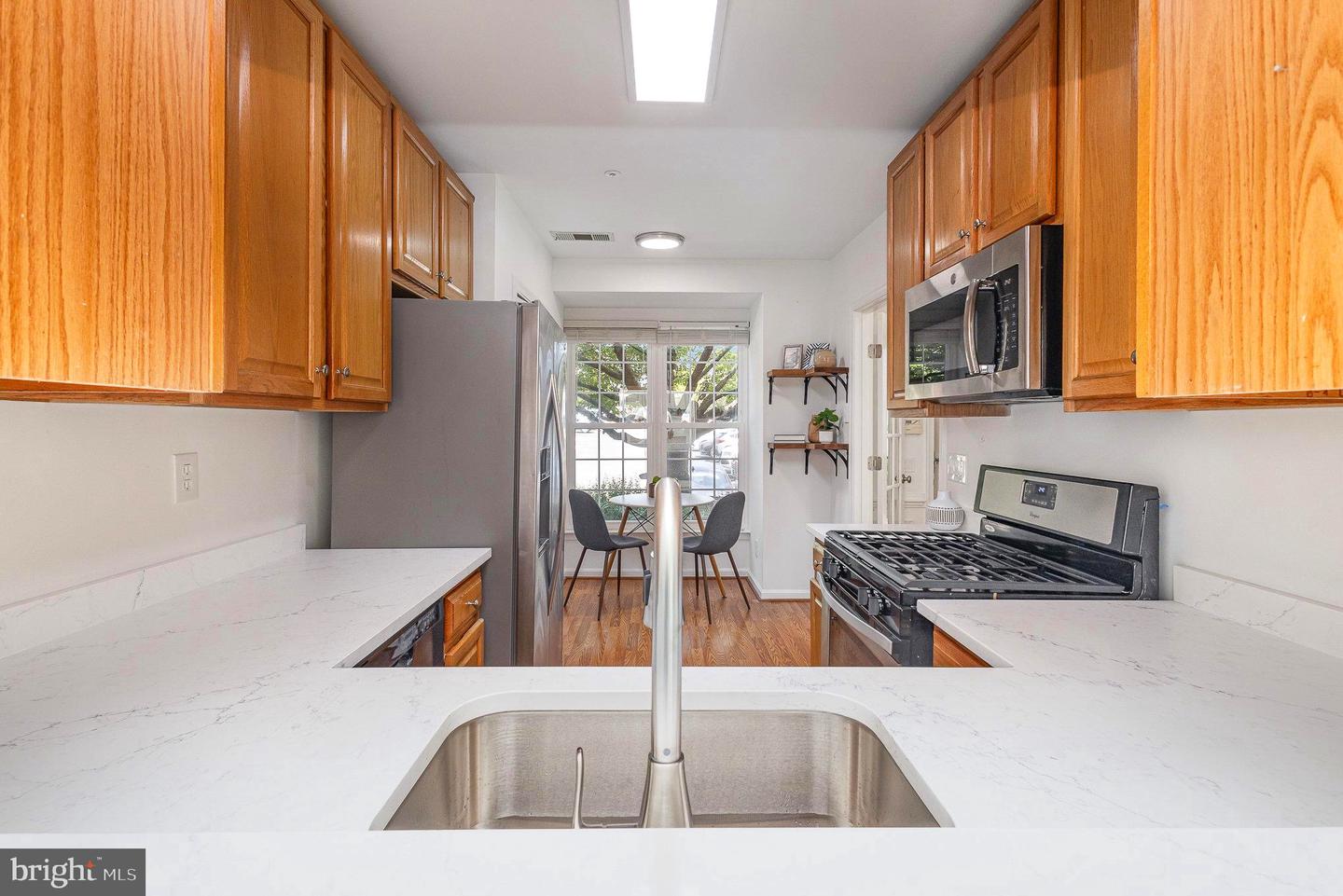 6031 TERRAPIN PL, ALEXANDRIA, Virginia 22310, 2 Bedrooms Bedrooms, ,2 BathroomsBathrooms,Residential,For sale,6031 TERRAPIN PL,VAFX2229816 MLS # VAFX2229816