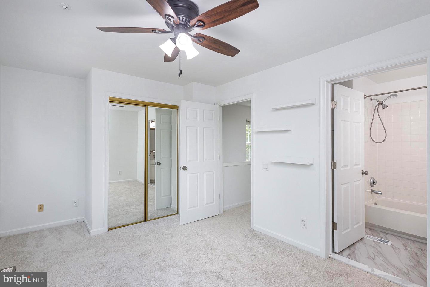 6031 TERRAPIN PL, ALEXANDRIA, Virginia 22310, 2 Bedrooms Bedrooms, ,2 BathroomsBathrooms,Residential,For sale,6031 TERRAPIN PL,VAFX2229816 MLS # VAFX2229816