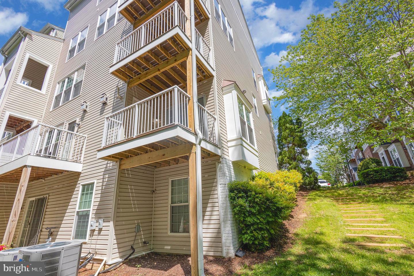 6031 TERRAPIN PL, ALEXANDRIA, Virginia 22310, 2 Bedrooms Bedrooms, ,2 BathroomsBathrooms,Residential,For sale,6031 TERRAPIN PL,VAFX2229816 MLS # VAFX2229816