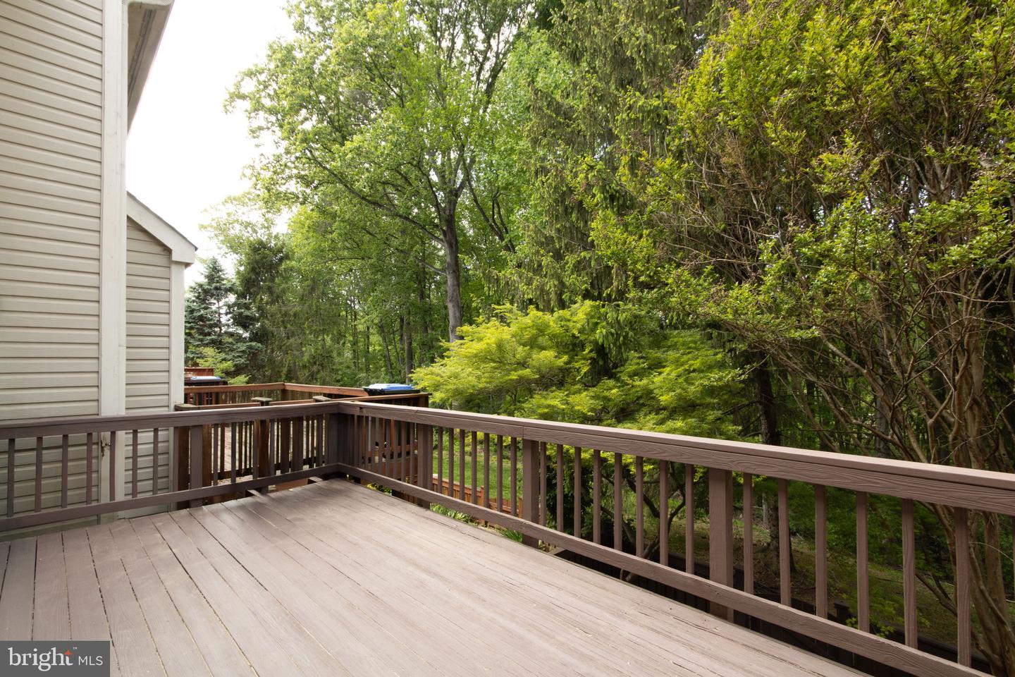 3906 VALLEY RIDGE DR, FAIRFAX, Virginia 22033, 2 Bedrooms Bedrooms, ,3 BathroomsBathrooms,Residential,For sale,3906 VALLEY RIDGE DR,VAFX2229978 MLS # VAFX2229978