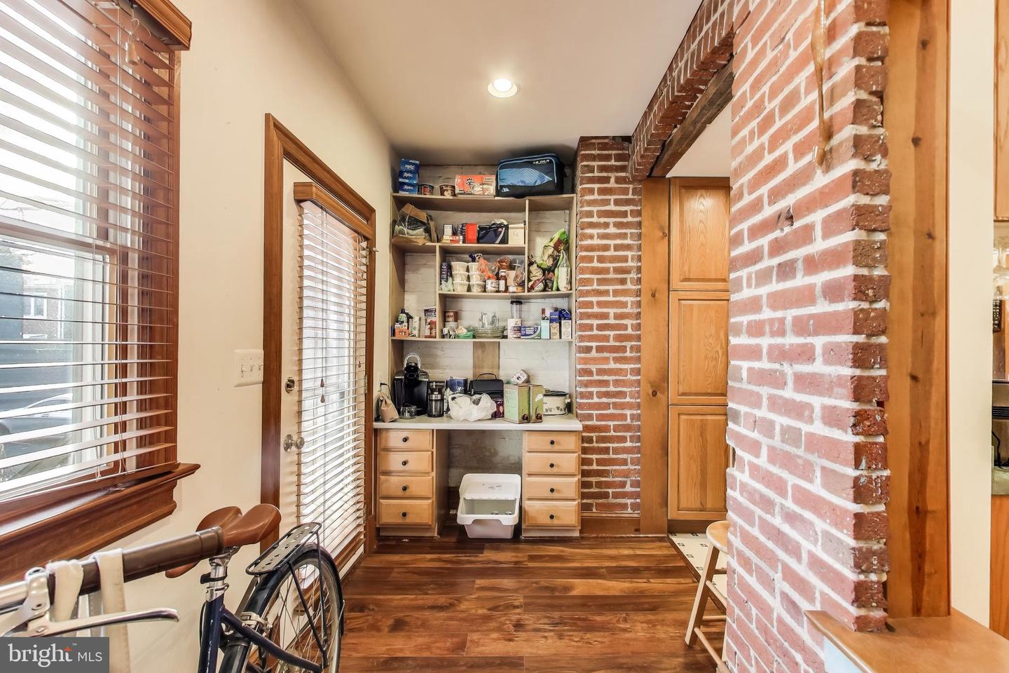 332 13TH ST SE, WASHINGTON, District Of Columbia 20003, 2 Bedrooms Bedrooms, ,2 BathroomsBathrooms,Residential,For sale,332 13TH ST SE,DCDC2192142 MLS # DCDC2192142