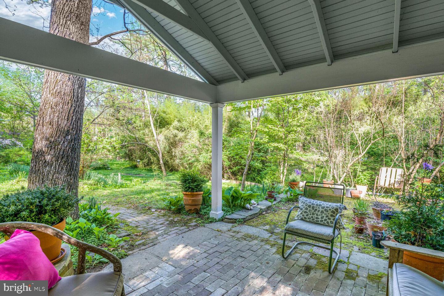 6714 PRINCESS ANNE LN, FALLS CHURCH, Virginia 22042, 1 Bedroom Bedrooms, 6 Rooms Rooms,1 BathroomBathrooms,Residential,For sale,6714 PRINCESS ANNE LN,VAFX2230702 MLS # VAFX2230702