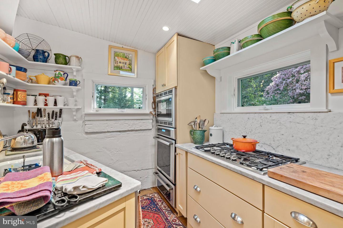 6714 PRINCESS ANNE LN, FALLS CHURCH, Virginia 22042, 1 Bedroom Bedrooms, 6 Rooms Rooms,1 BathroomBathrooms,Residential,For sale,6714 PRINCESS ANNE LN,VAFX2230702 MLS # VAFX2230702