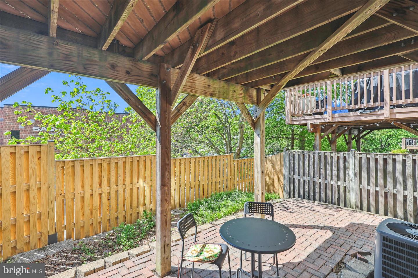 3814 WOODLAWN CT, ALEXANDRIA, Virginia 22304, 3 Bedrooms Bedrooms, ,3 BathroomsBathrooms,Residential,For sale,3814 WOODLAWN CT,VAAX2043360 MLS # VAAX2043360