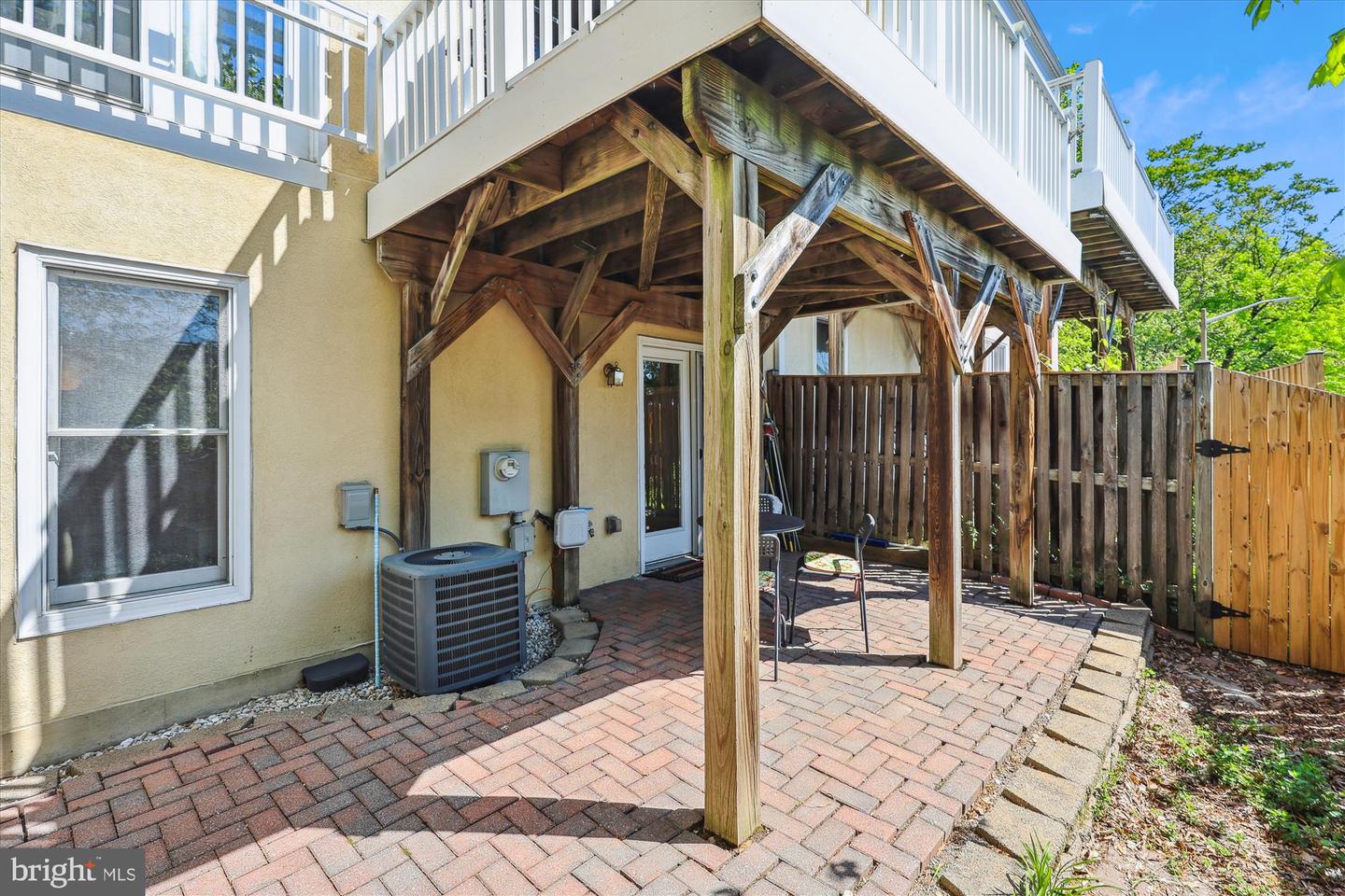 3814 WOODLAWN CT, ALEXANDRIA, Virginia 22304, 3 Bedrooms Bedrooms, ,3 BathroomsBathrooms,Residential,For sale,3814 WOODLAWN CT,VAAX2043360 MLS # VAAX2043360