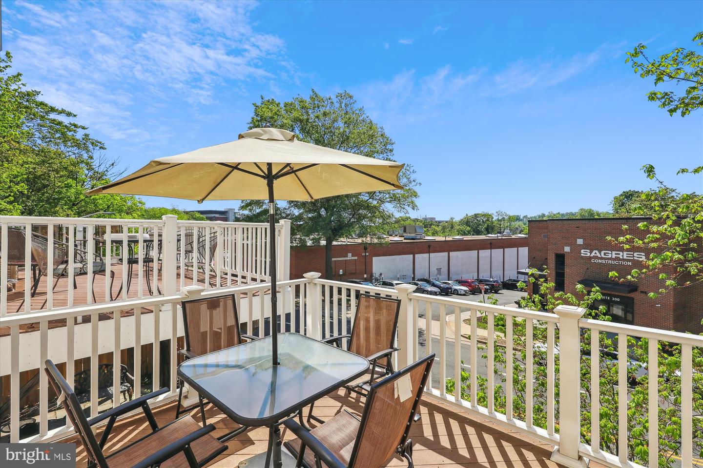 3814 WOODLAWN CT, ALEXANDRIA, Virginia 22304, 3 Bedrooms Bedrooms, ,3 BathroomsBathrooms,Residential,For sale,3814 WOODLAWN CT,VAAX2043360 MLS # VAAX2043360