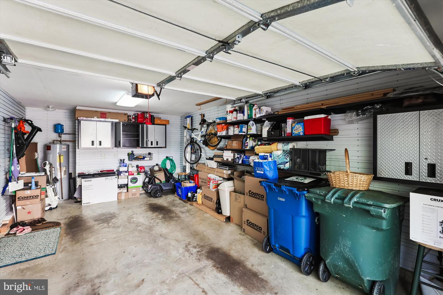 3814 WOODLAWN CT, ALEXANDRIA, Virginia 22304, 3 Bedrooms Bedrooms, ,3 BathroomsBathrooms,Residential,For sale,3814 WOODLAWN CT,VAAX2043360 MLS # VAAX2043360