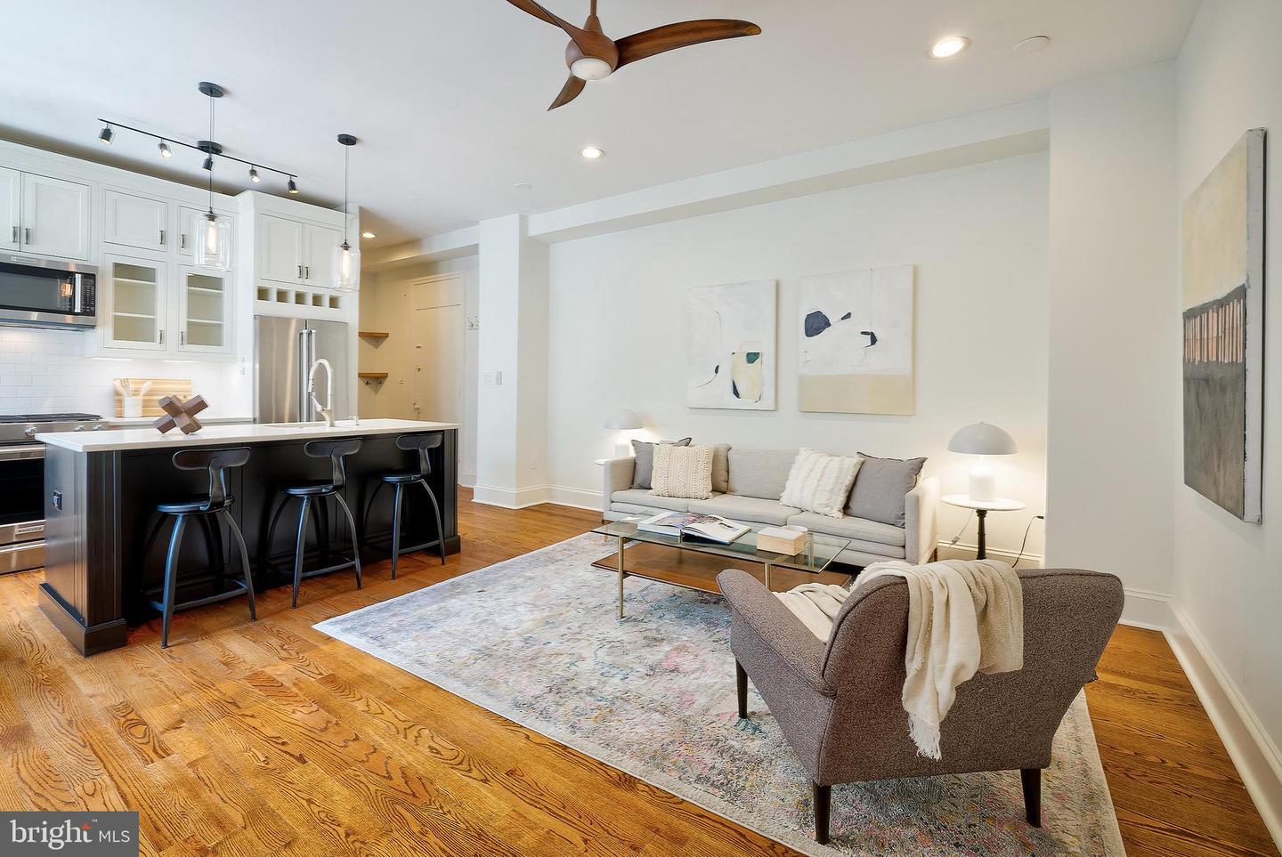 1725 17TH ST NW #106, WASHINGTON, District Of Columbia 20009, 1 Bedroom Bedrooms, ,1 BathroomBathrooms,Residential,For sale,1725 17TH ST NW #106,DCDC2192830 MLS # DCDC2192830